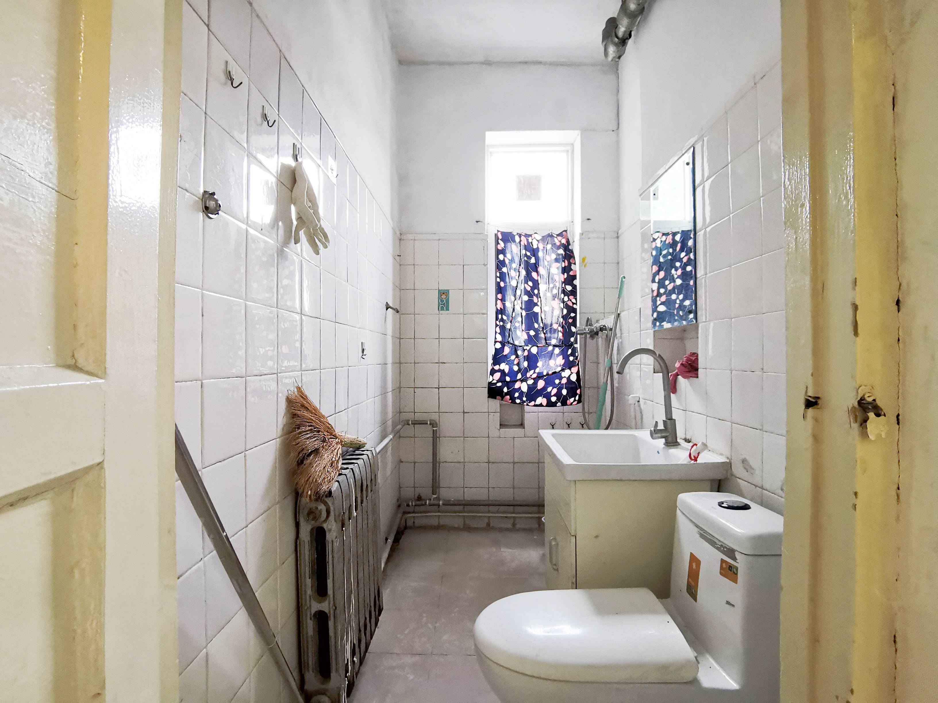 玉函路35号南区东村