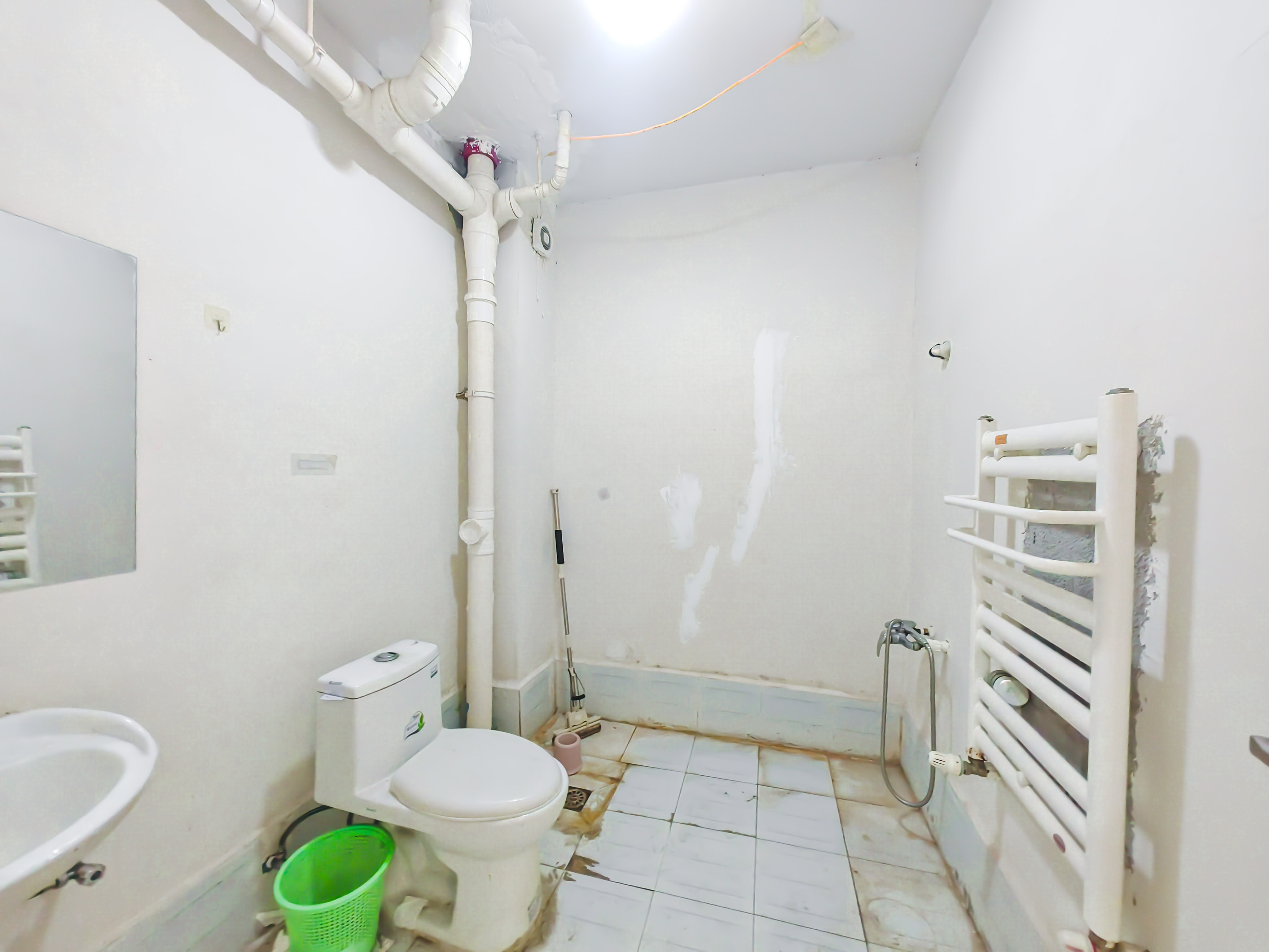 天鸿万象新天万卷府