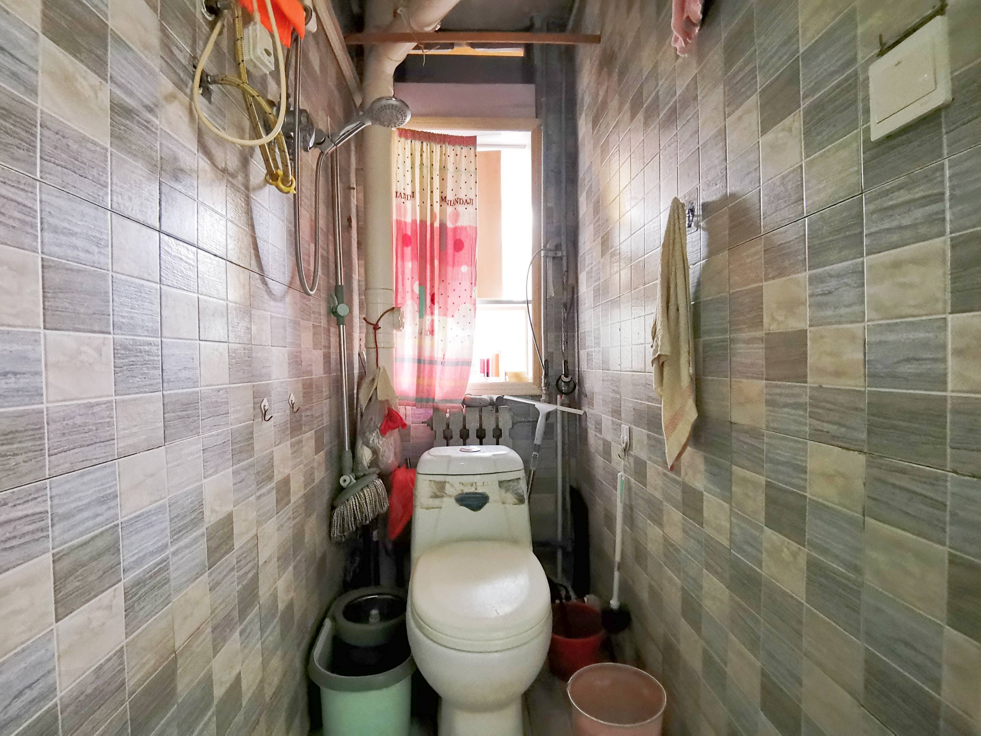 铁路玉函小区