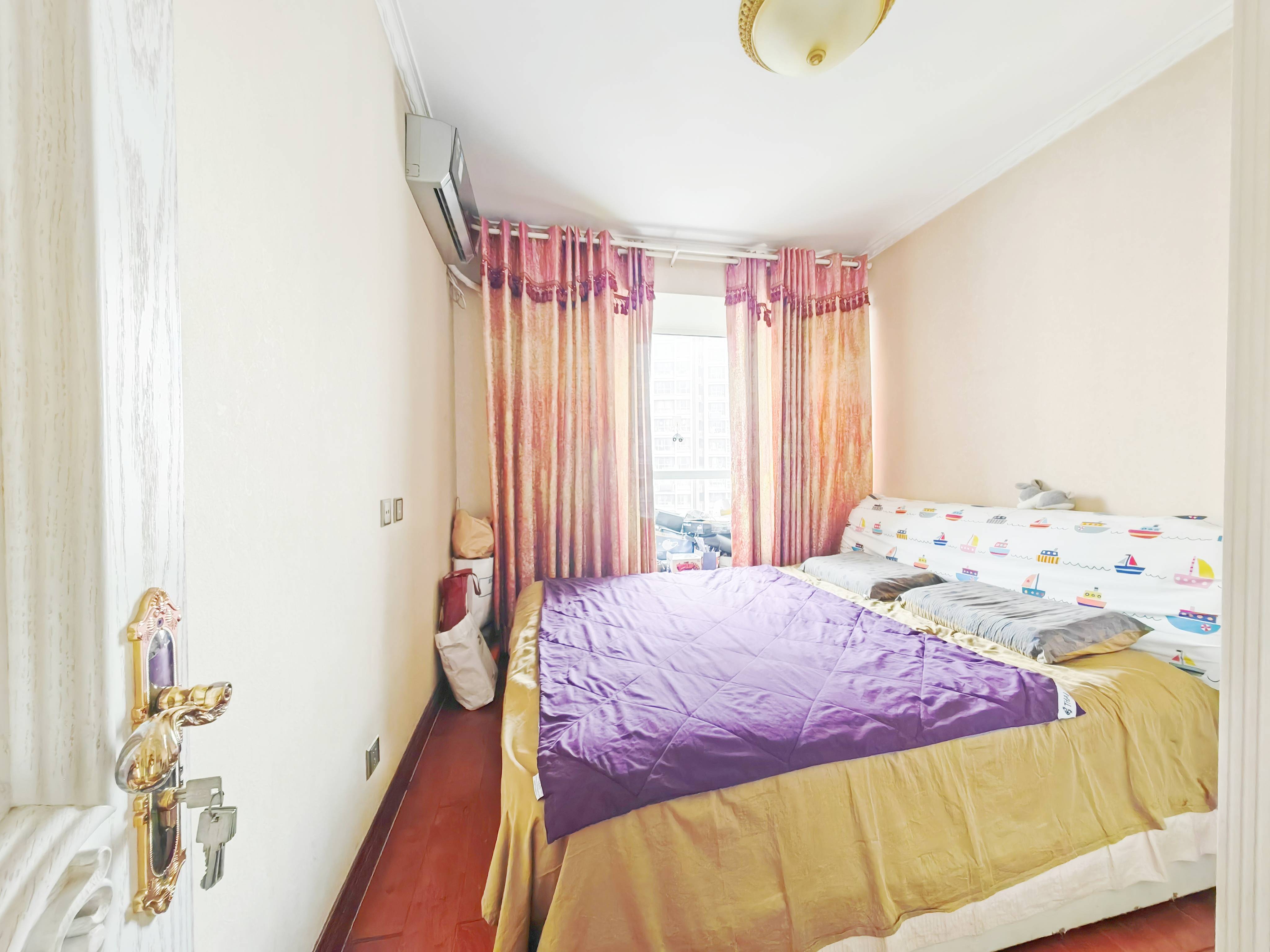 鲁能领秀城中央公园（十七、十八区）