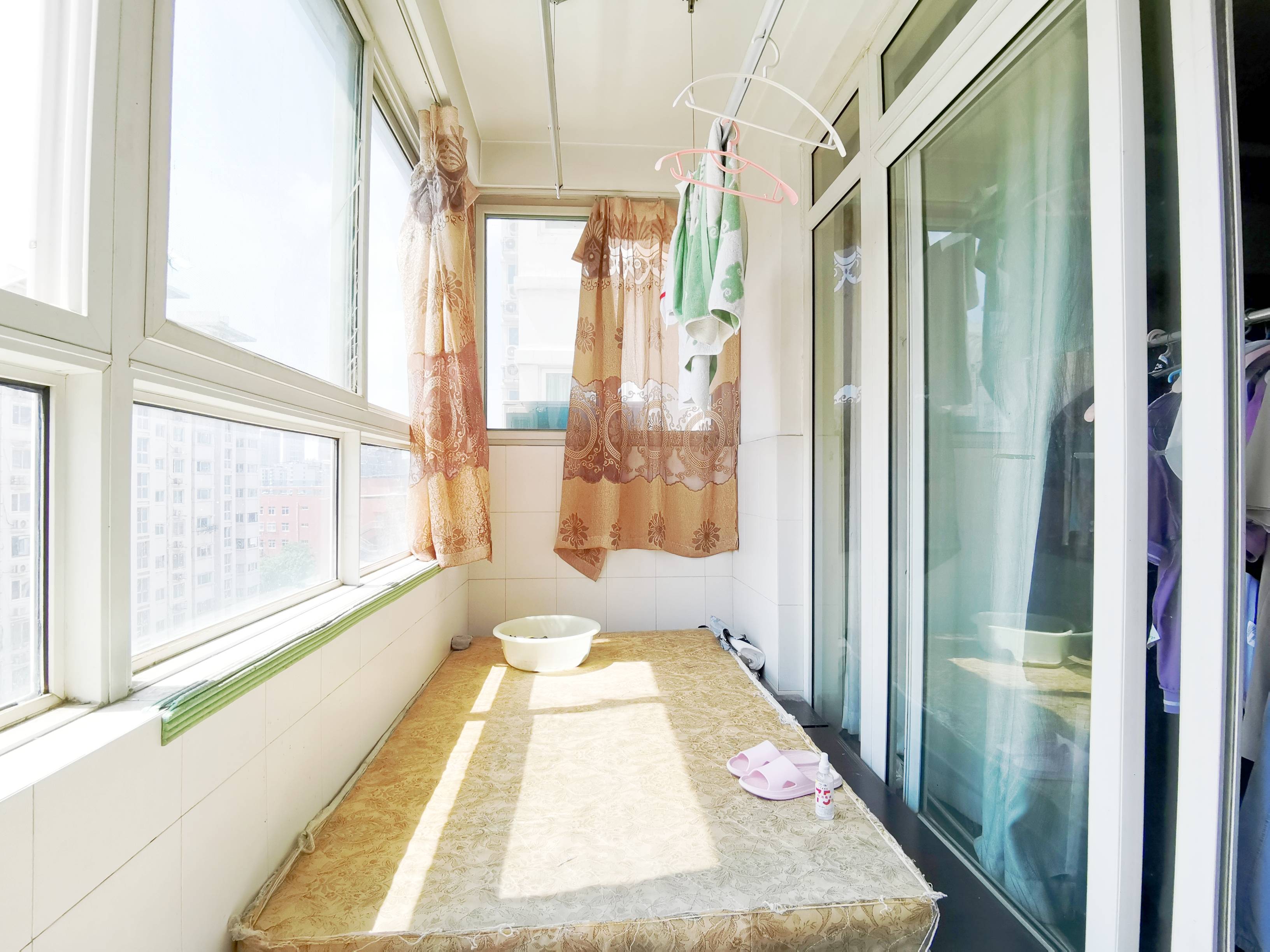 伟东新都（二区）金都