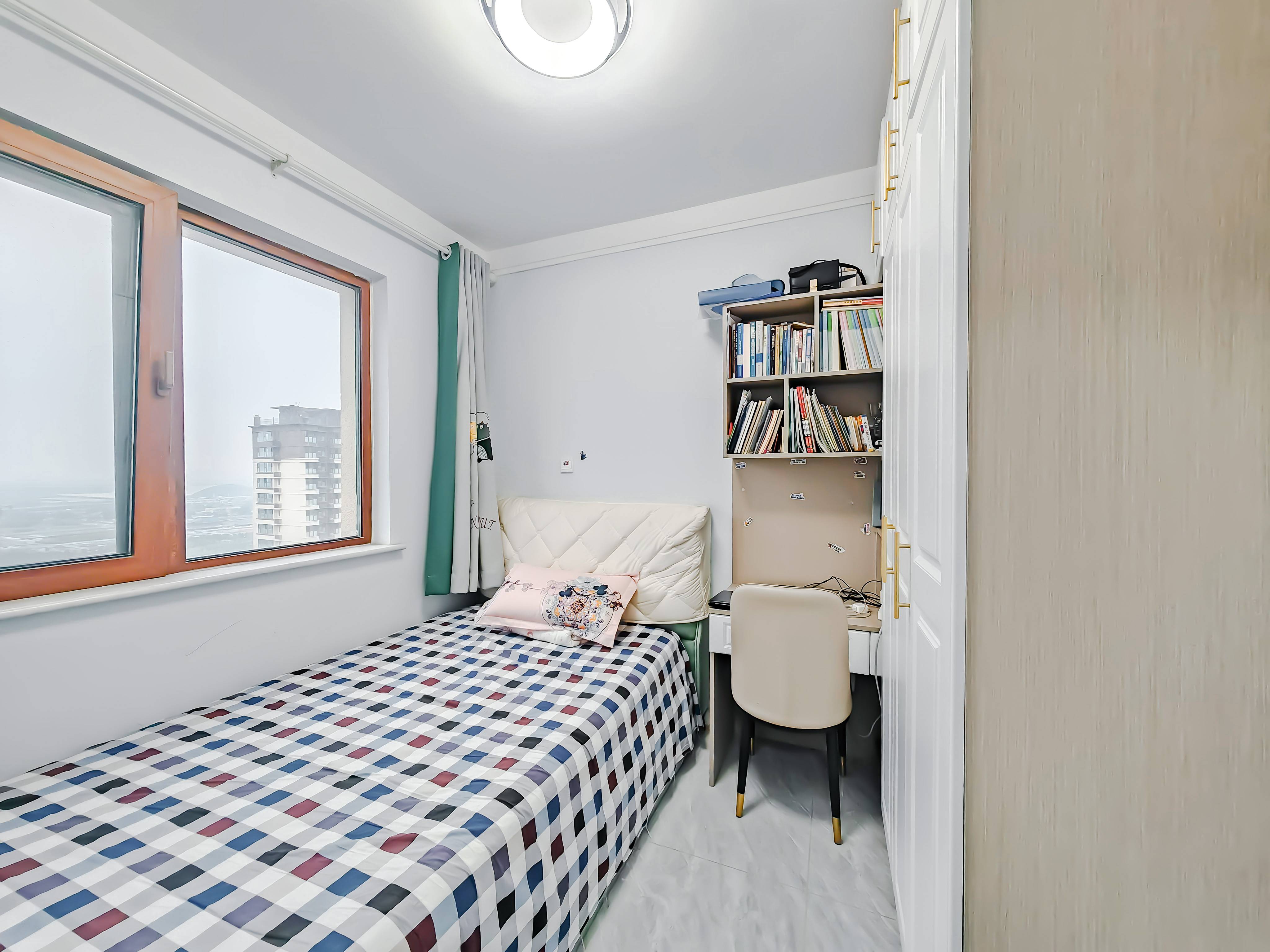 天鸿万象新天公园大道