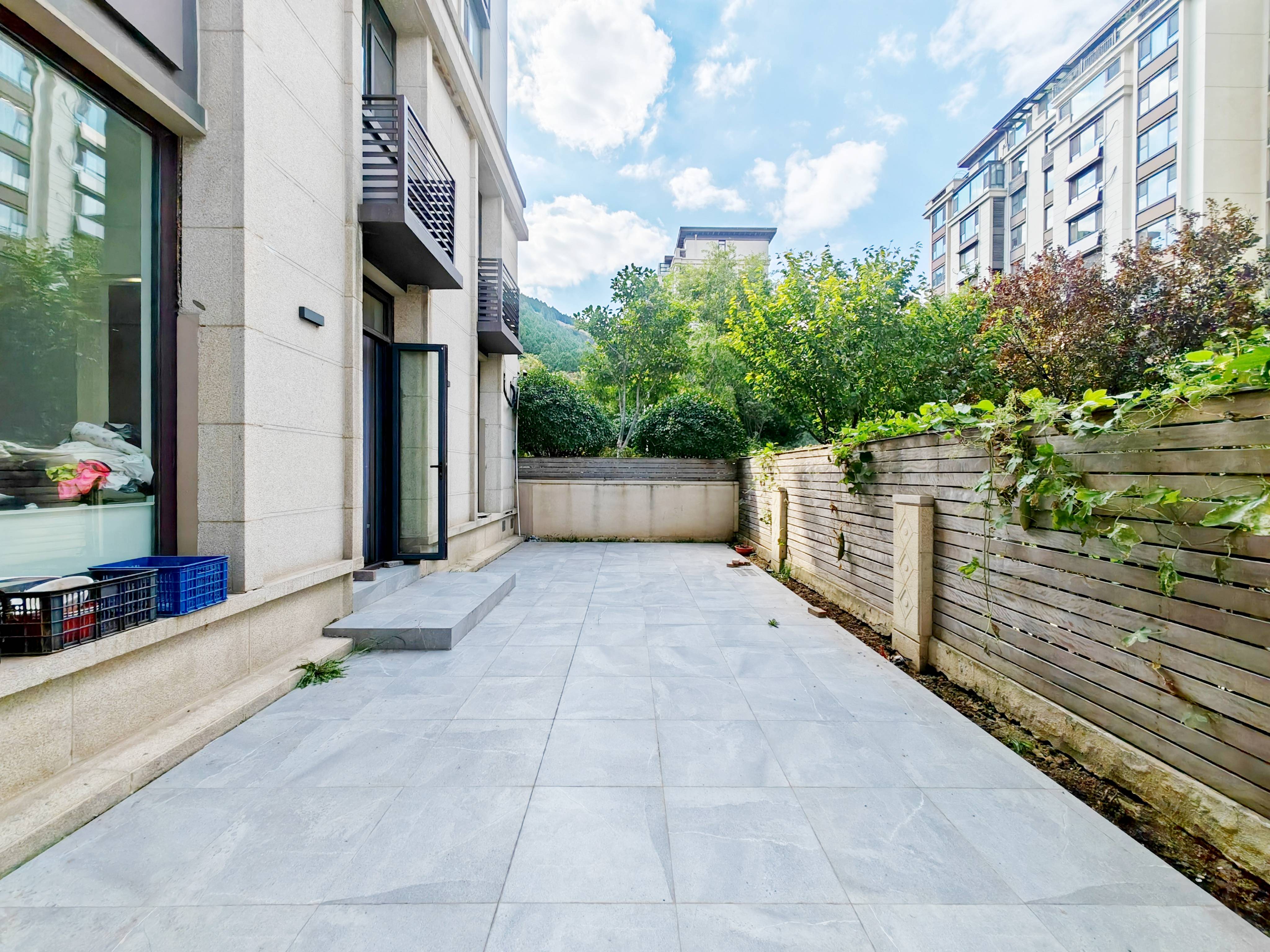 鲁能领秀城漫山香墅天麓