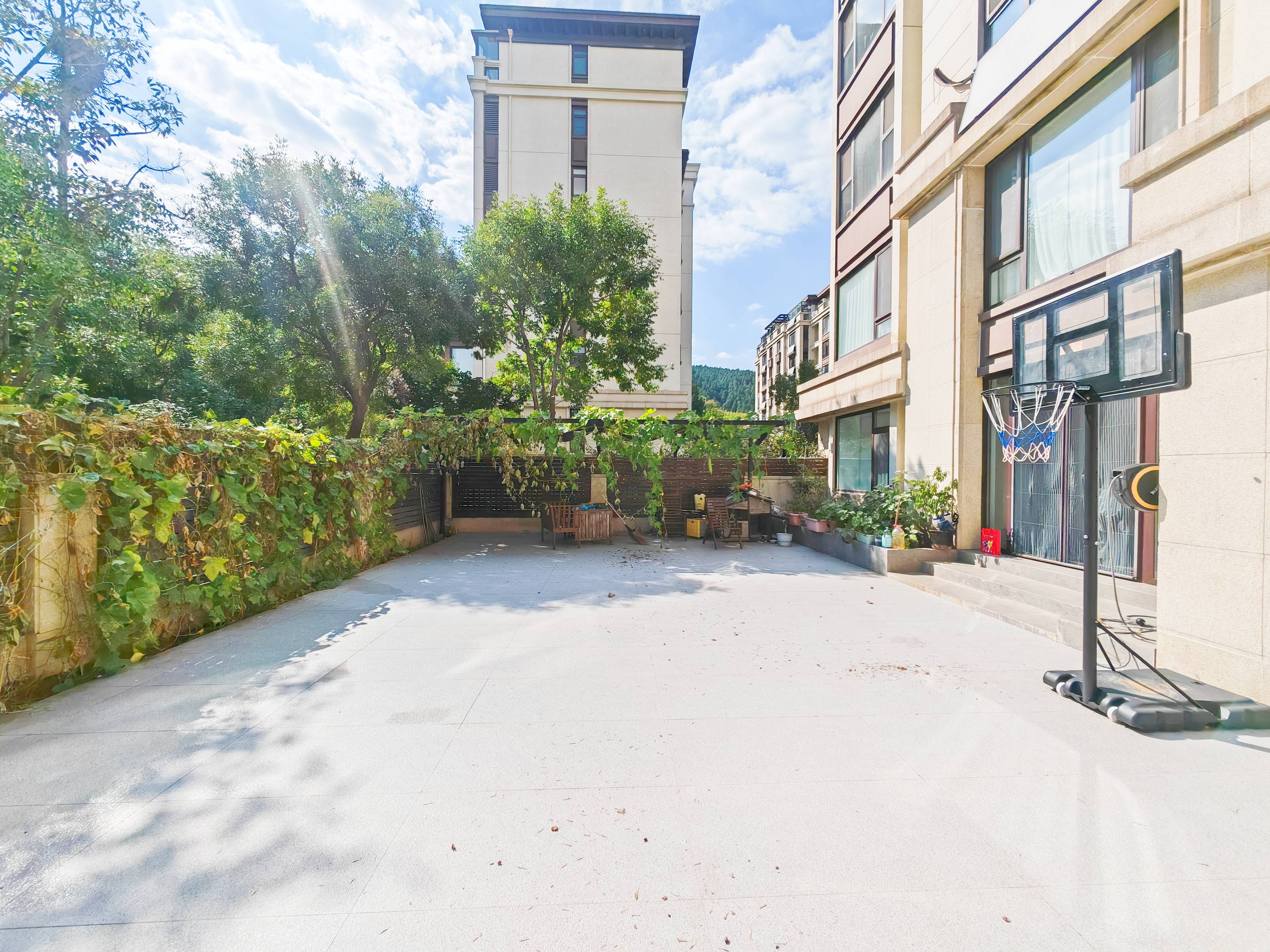 鲁能领秀城漫山香墅天麓