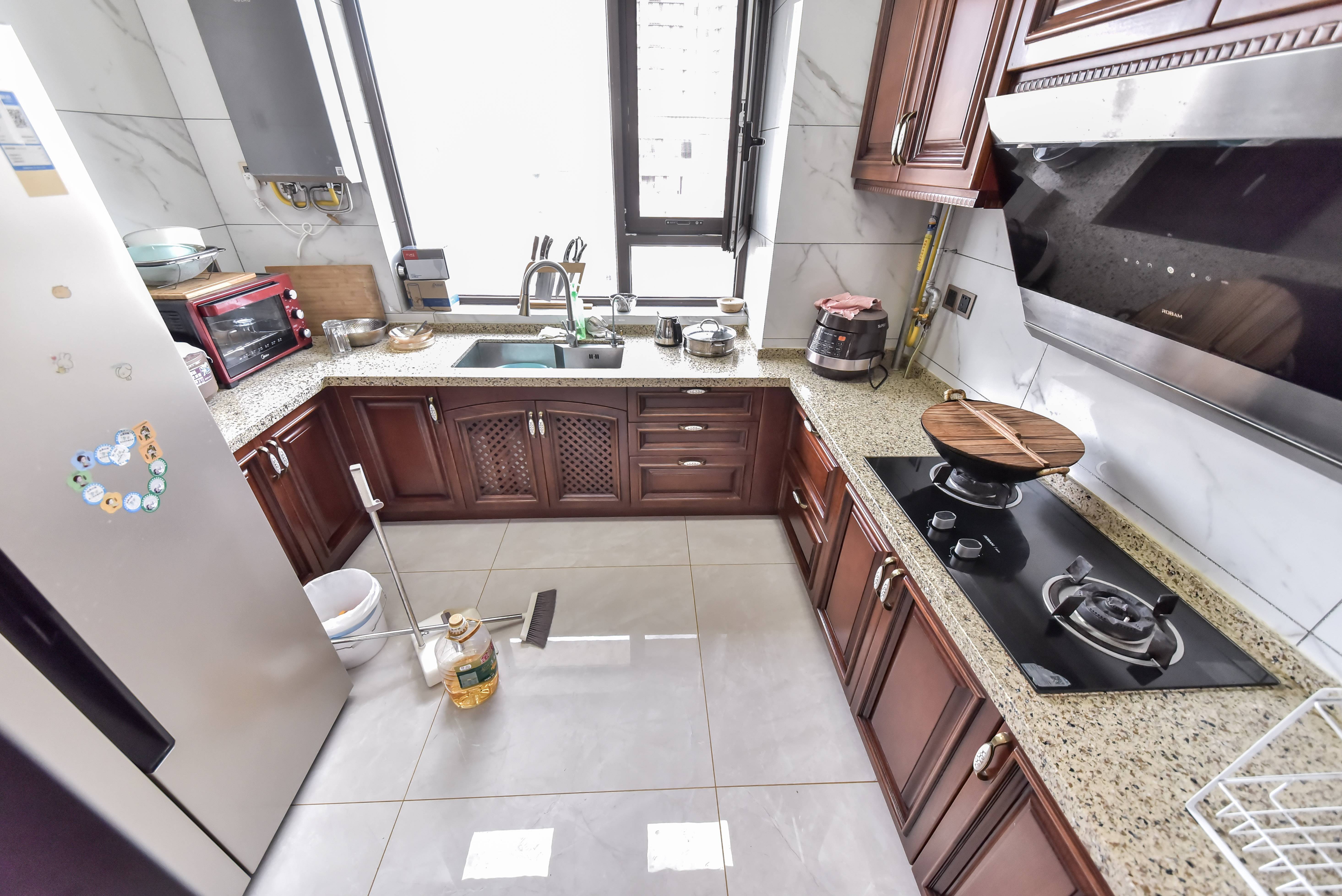 旭辉银盛泰金域蓝山