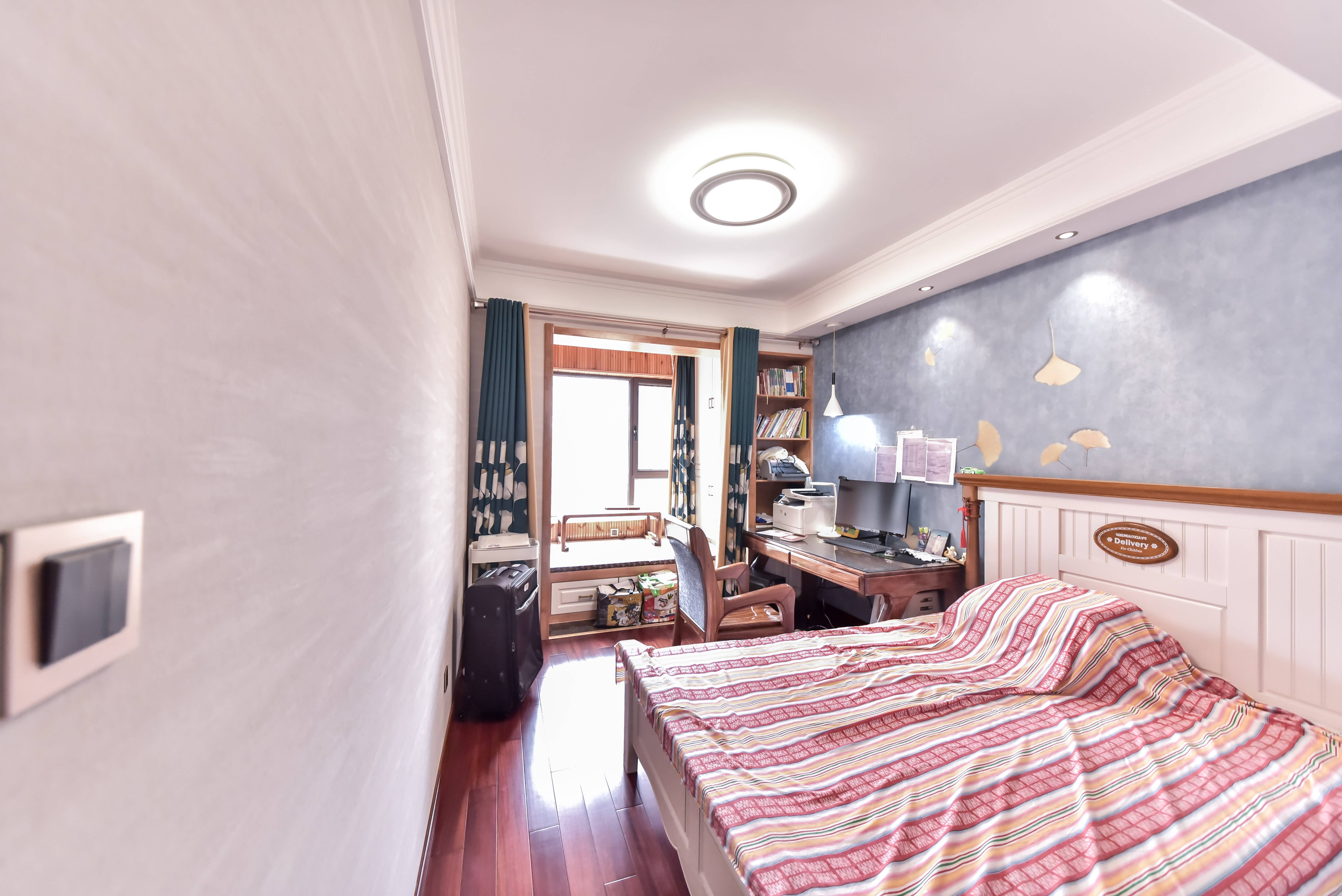 旭辉银盛泰金域蓝山