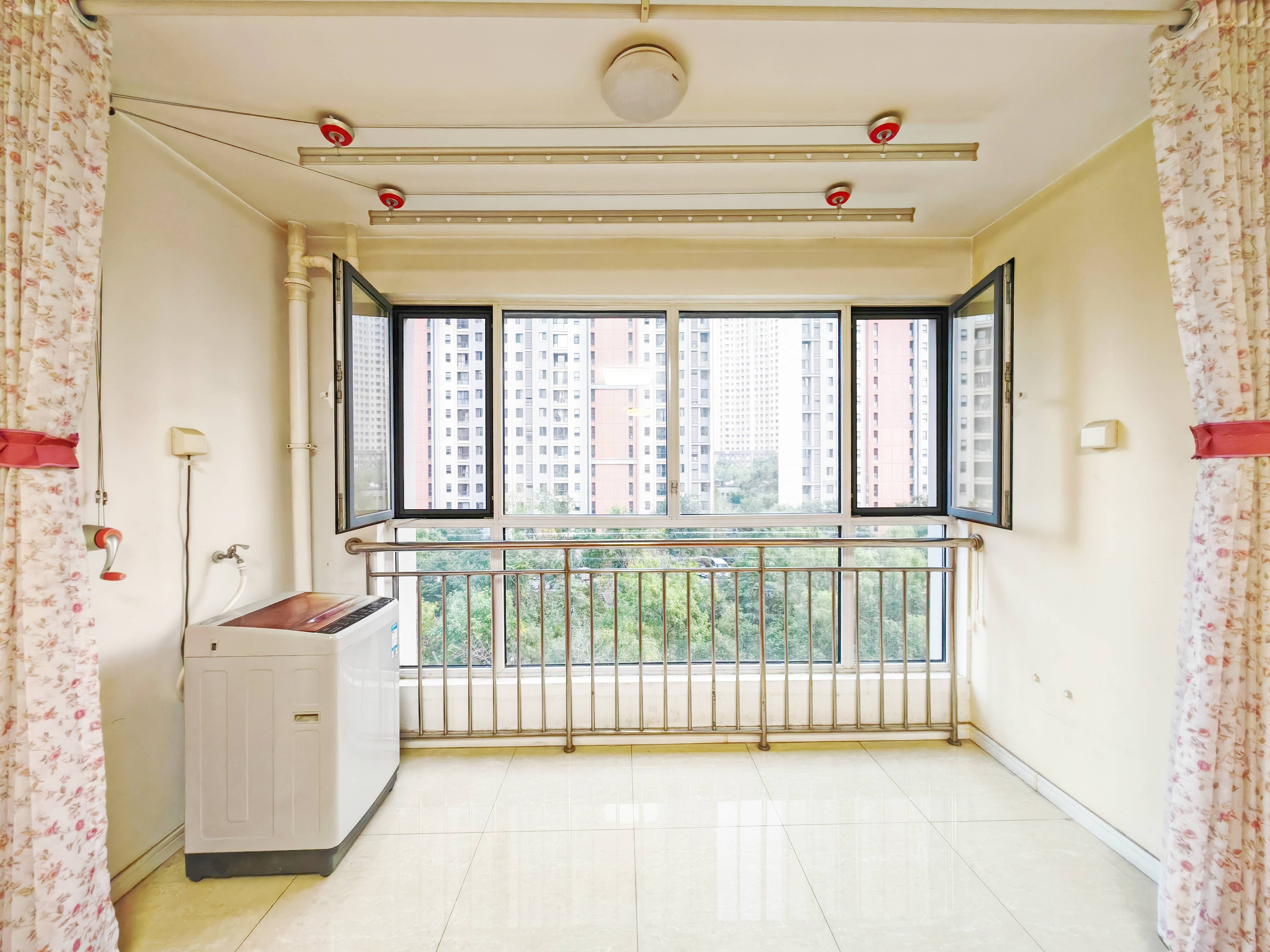 鲁能领秀城中央公园（十七、十八区）