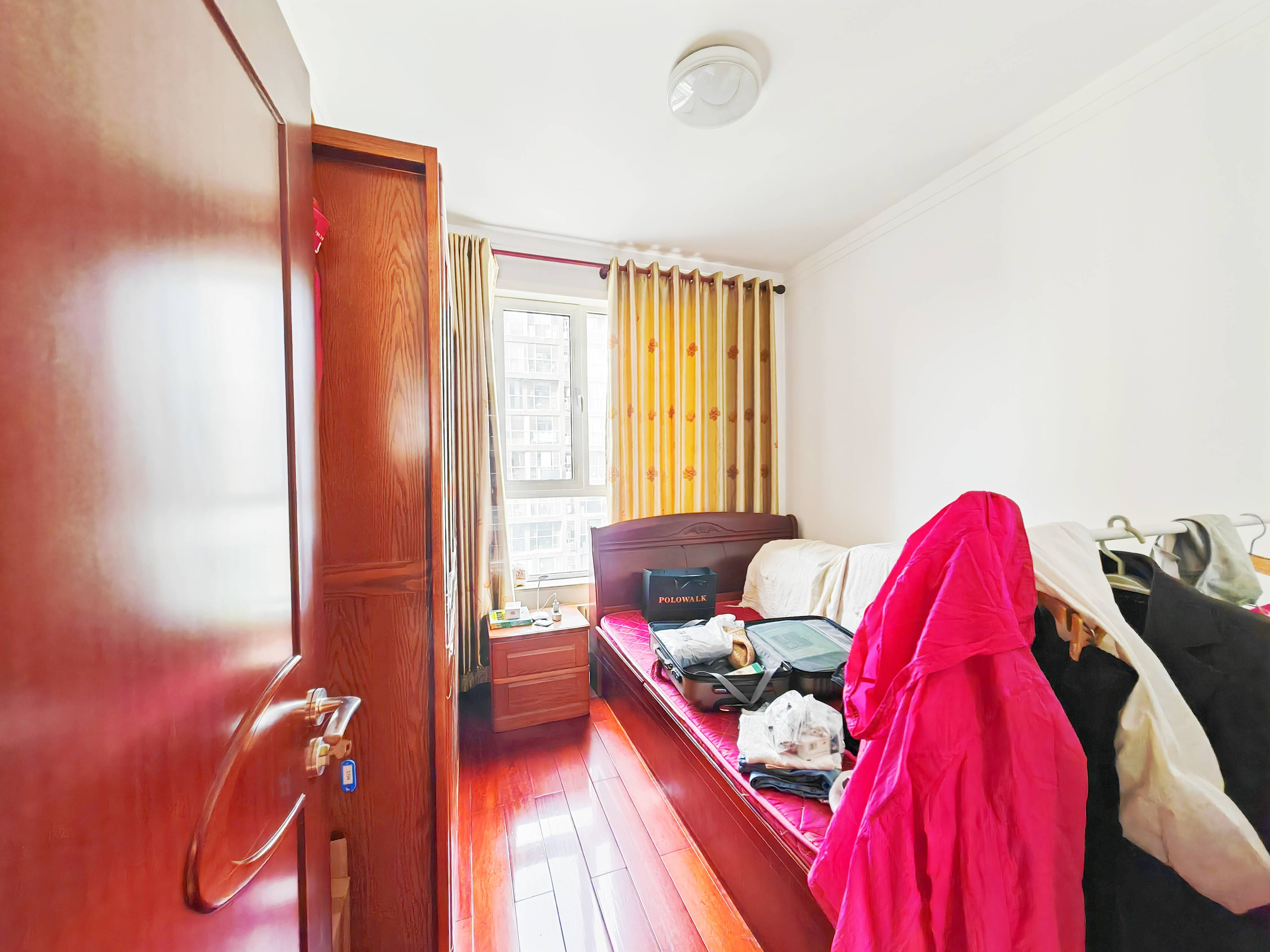 鲁能领秀城A区(十区)