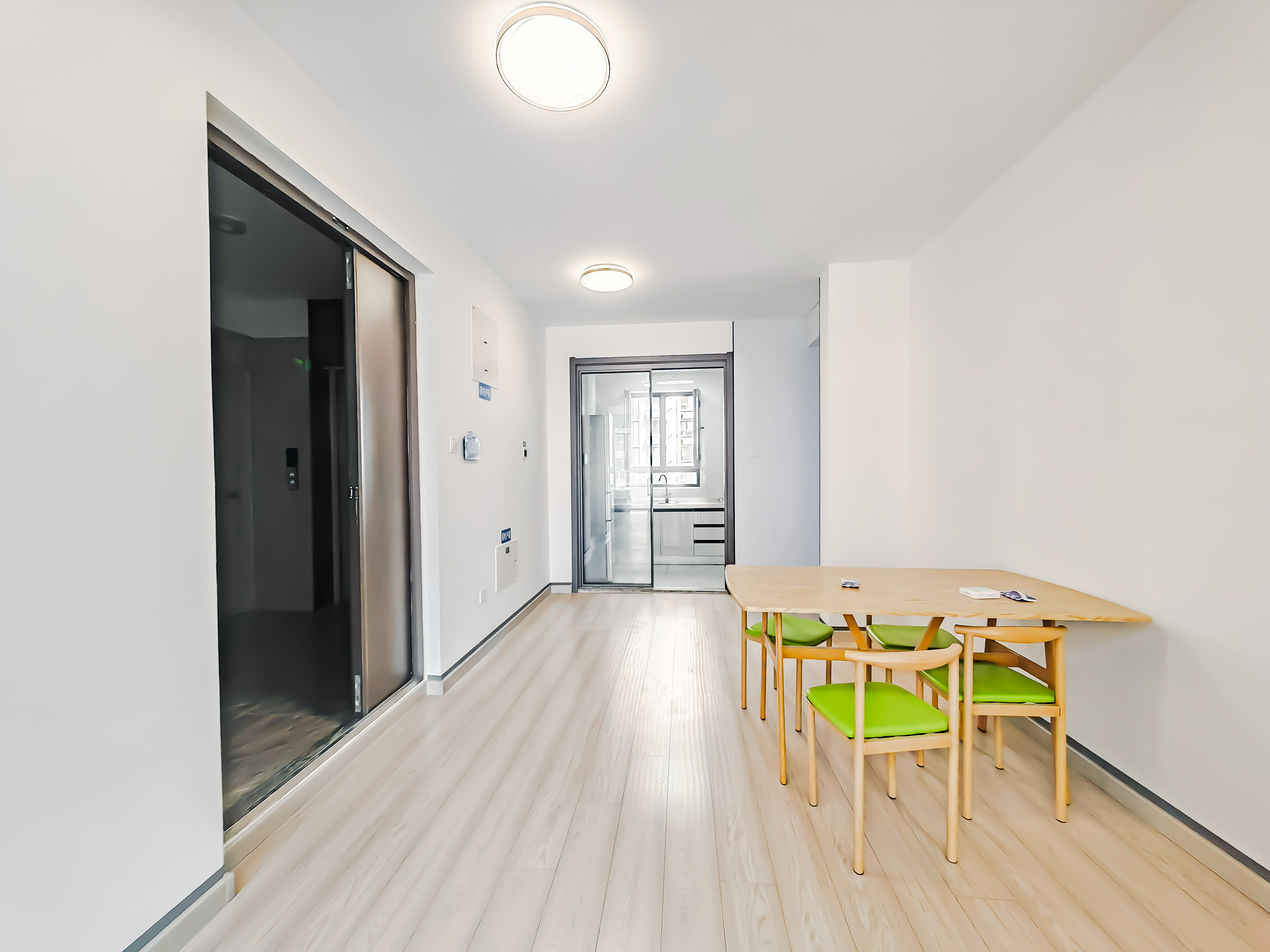 天鸿万象新天公园大道