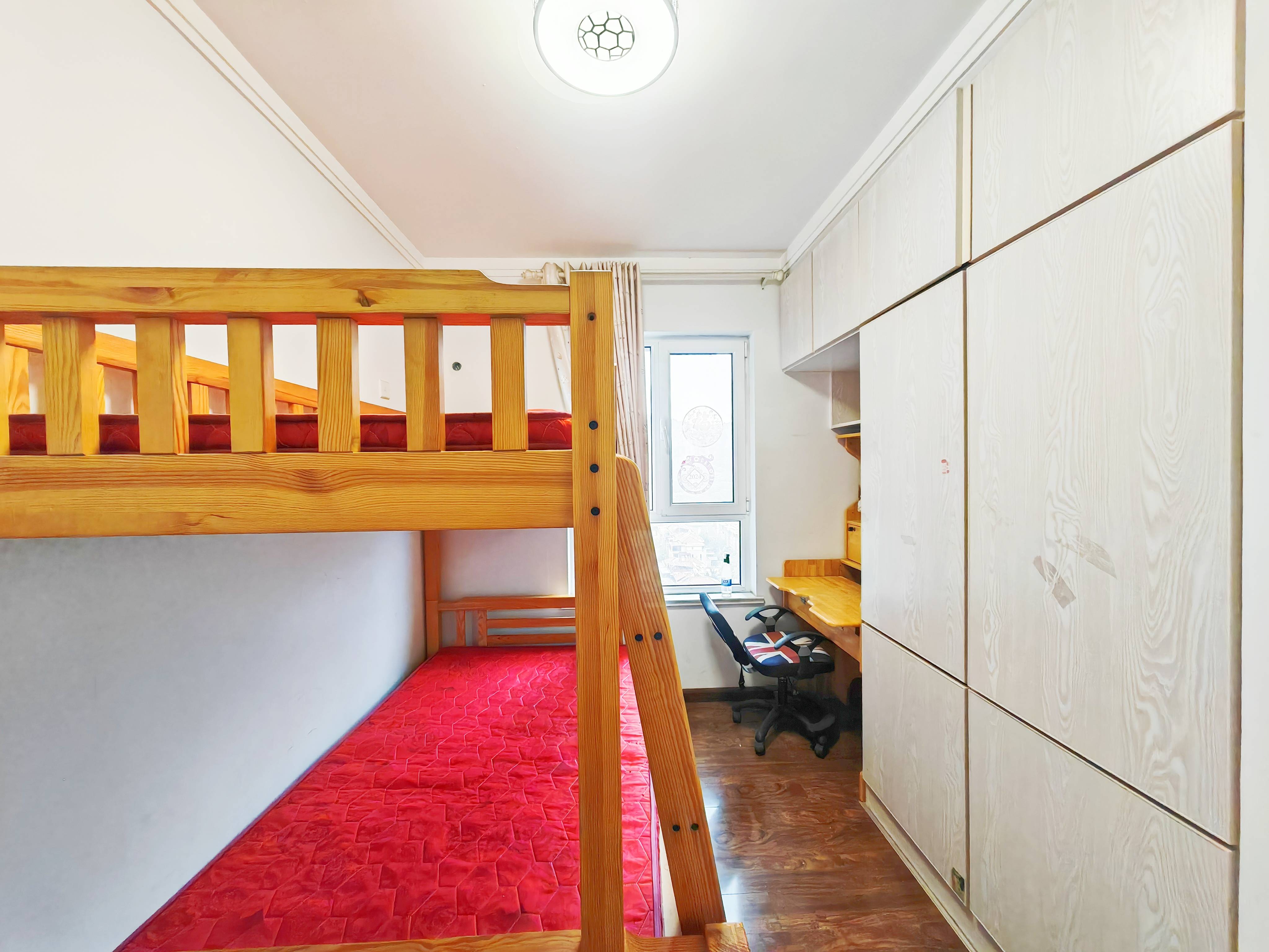 鲁能领秀城中央公园西三区（十九区）