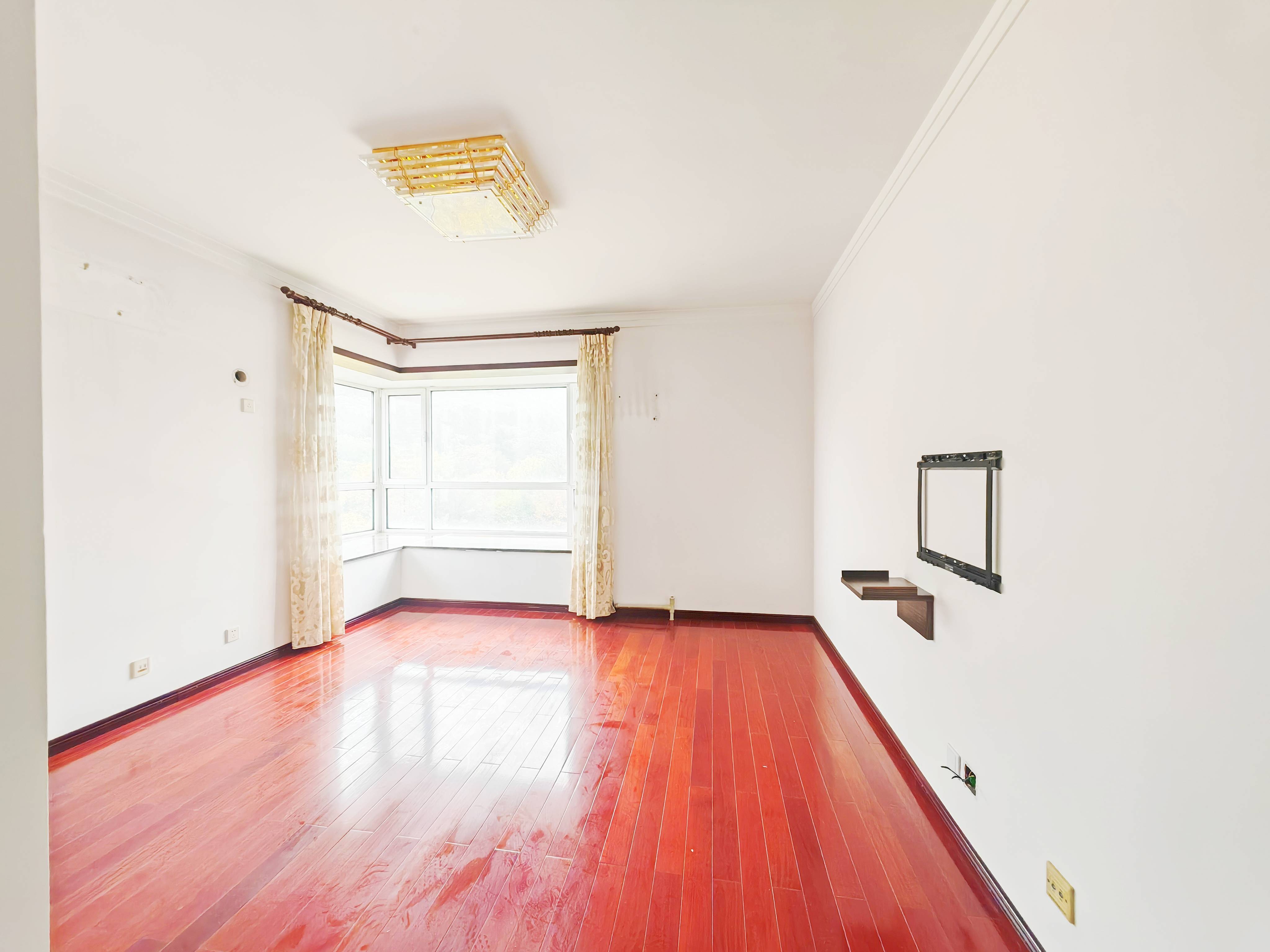 鲁能领秀城F区（七区）