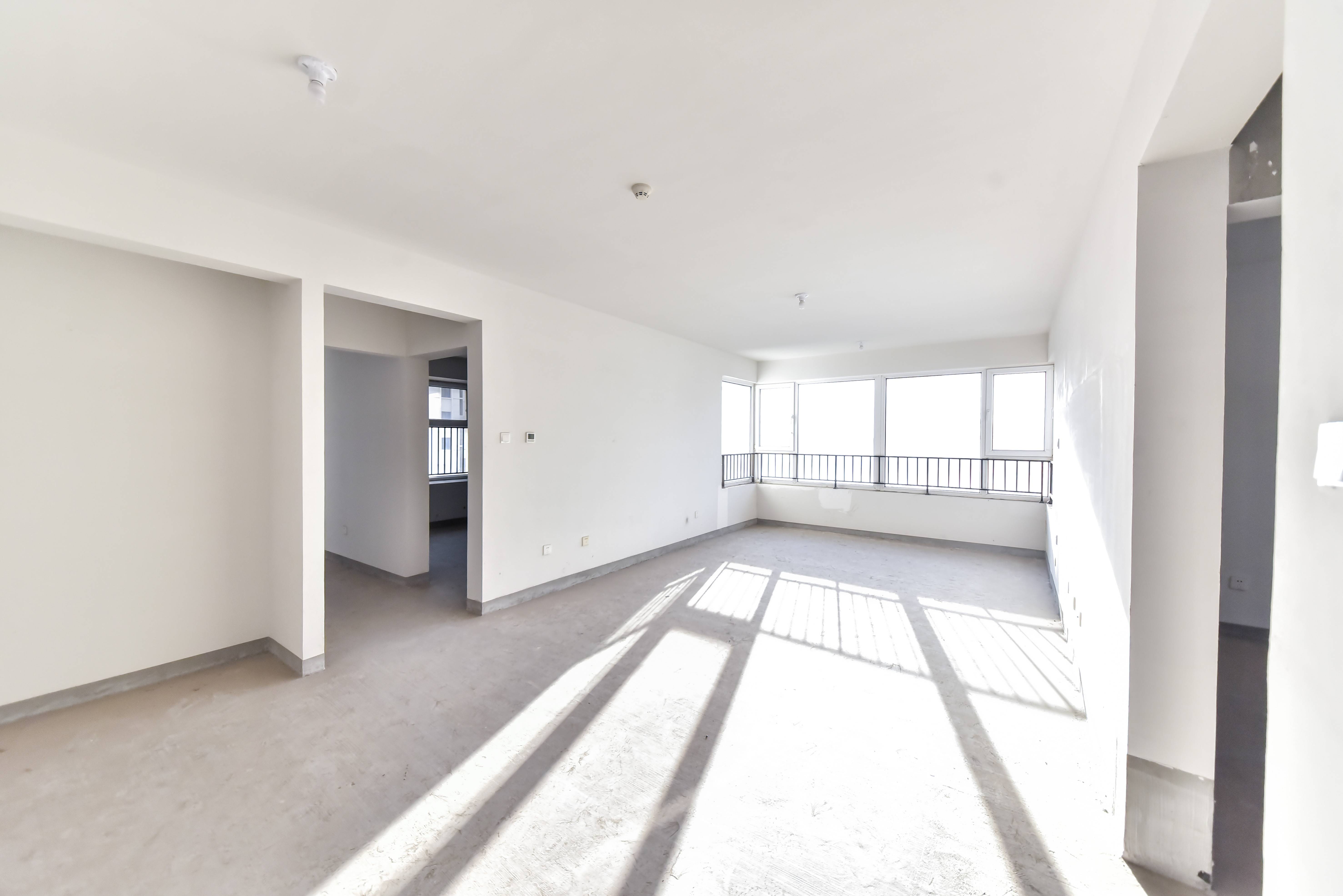  龙湖春江郦城 南北