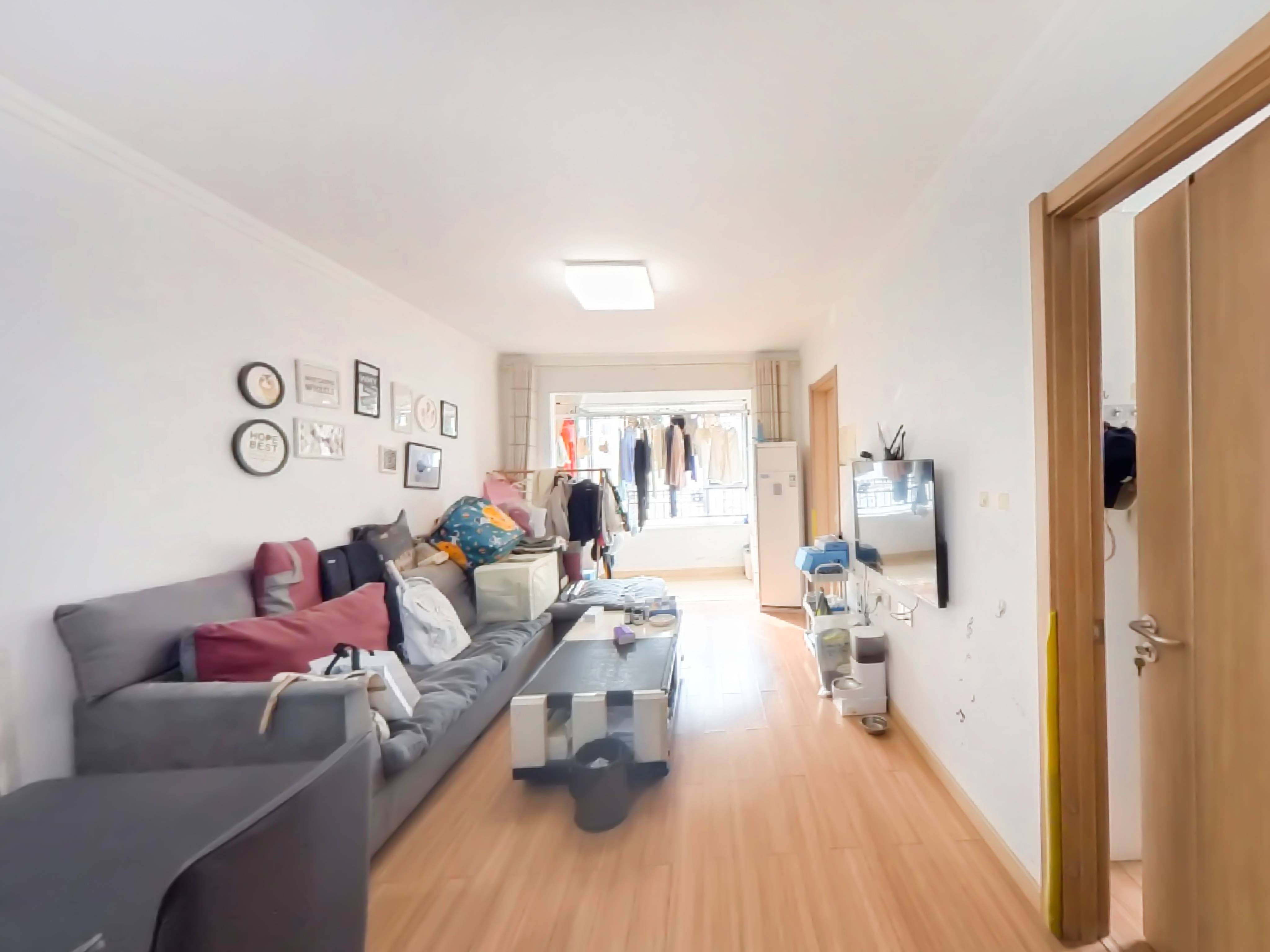  万科新里程 南北