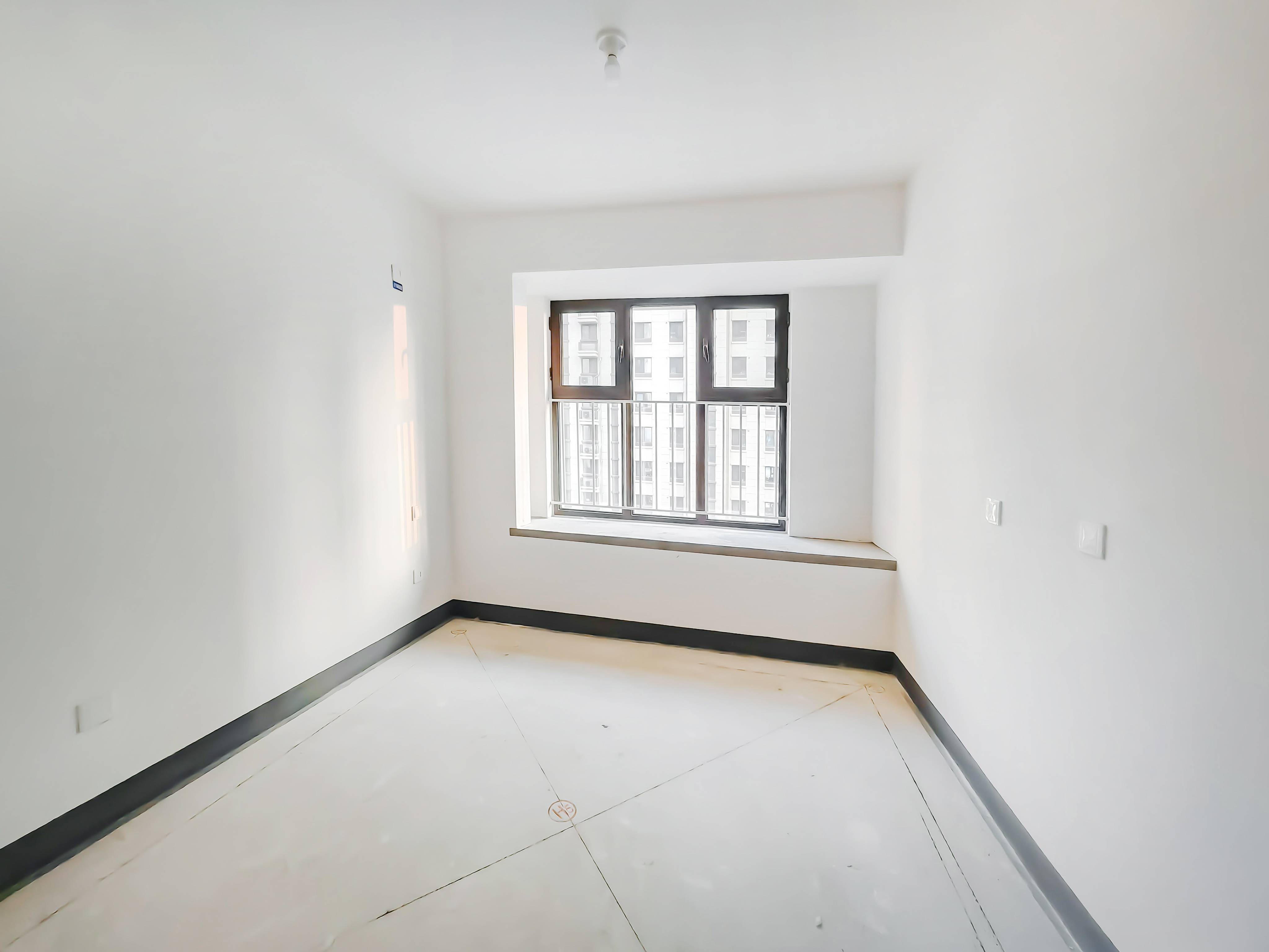 天鸿万象新天公园大道