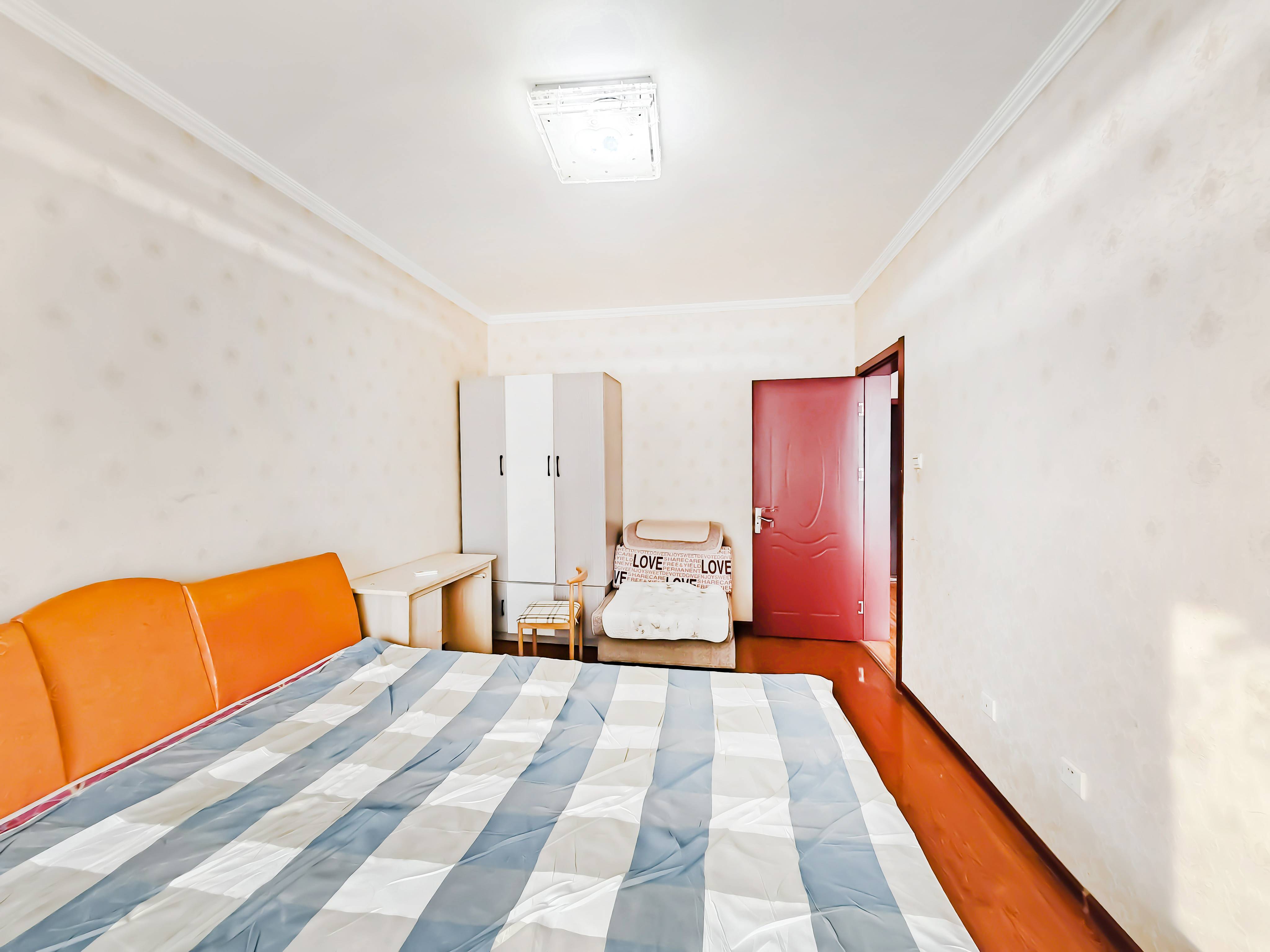 天鸿万象新天三区