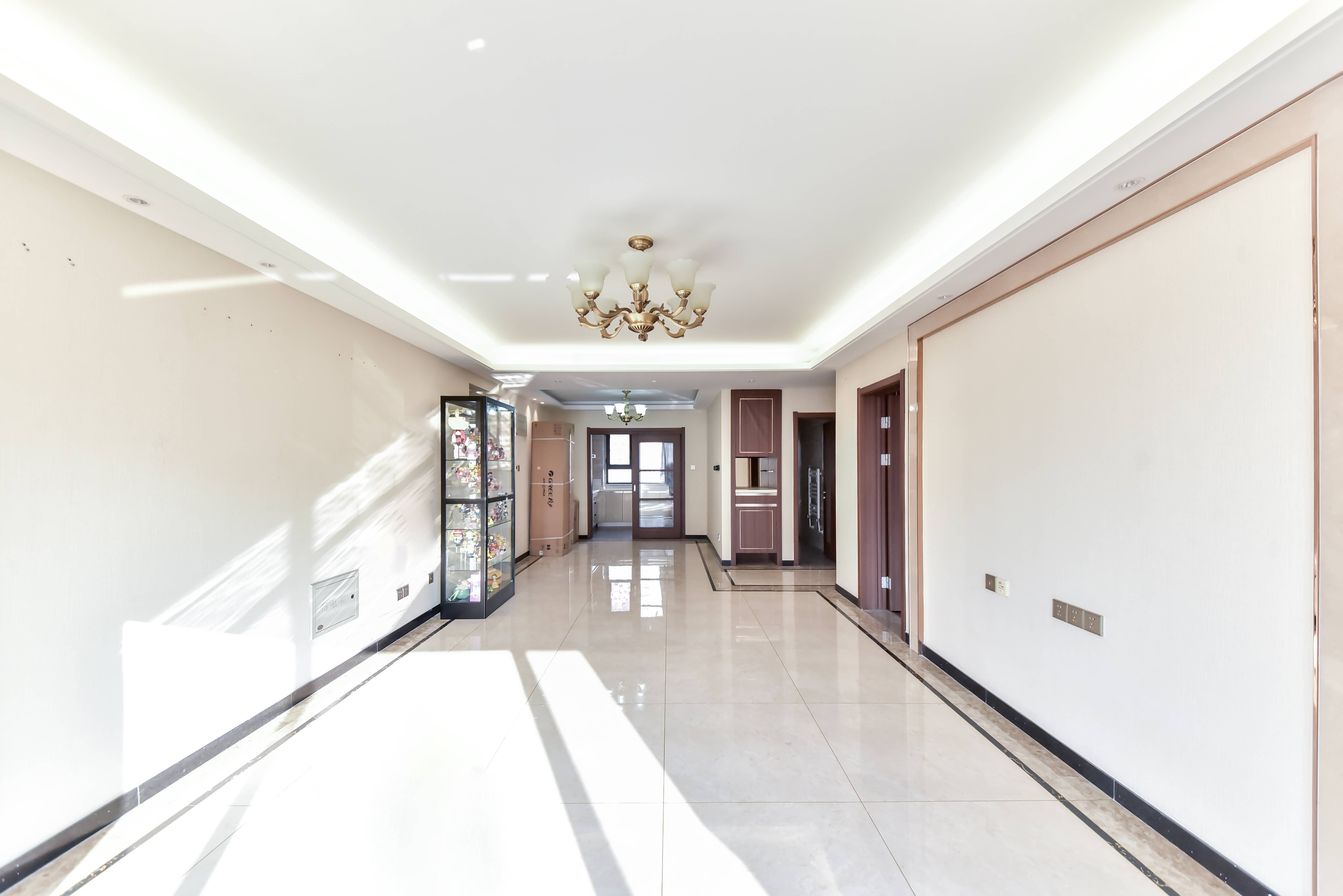 旭辉银盛泰金域蓝山