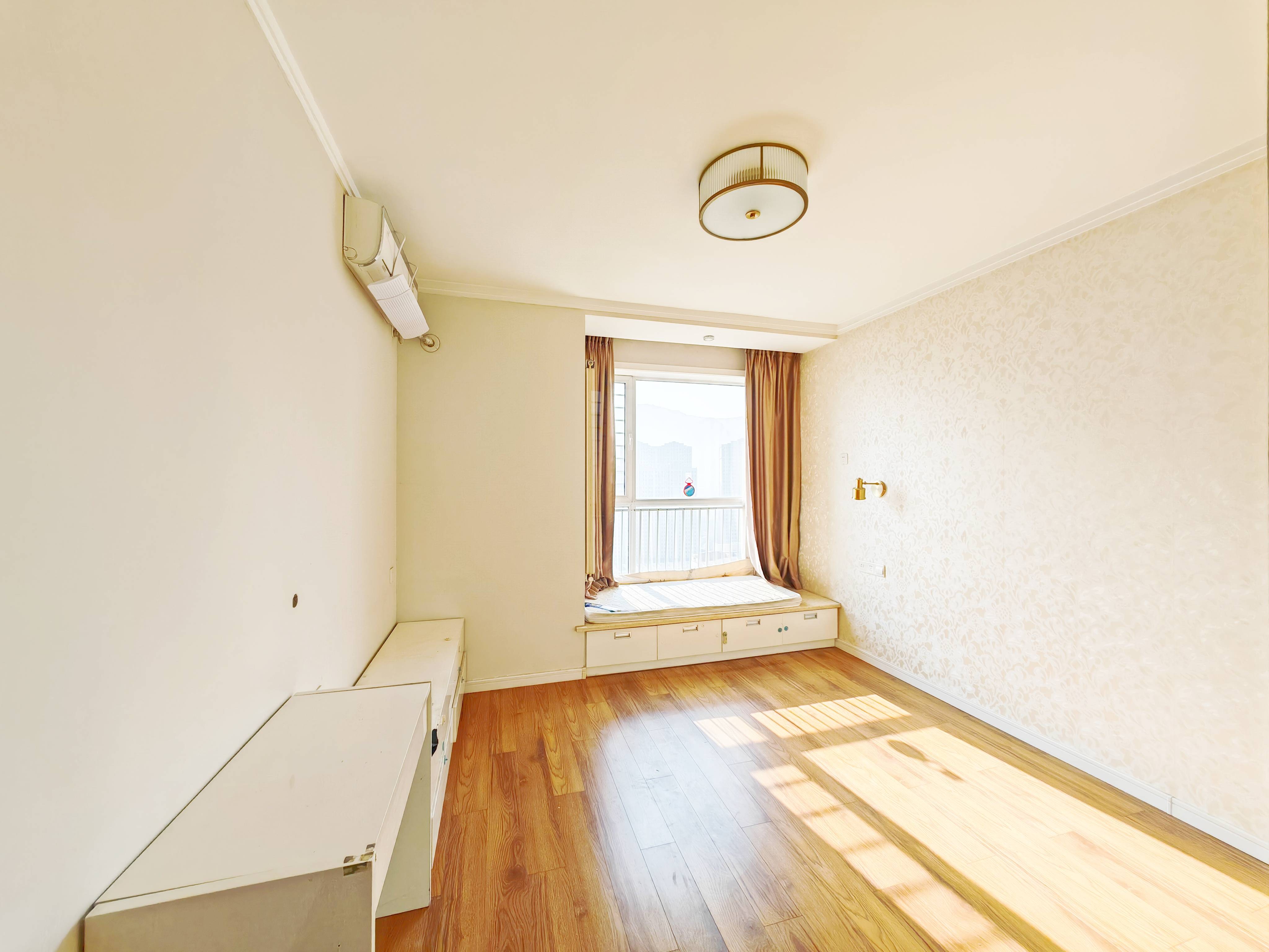 鲁能领秀城中央公园（十七、十八区）