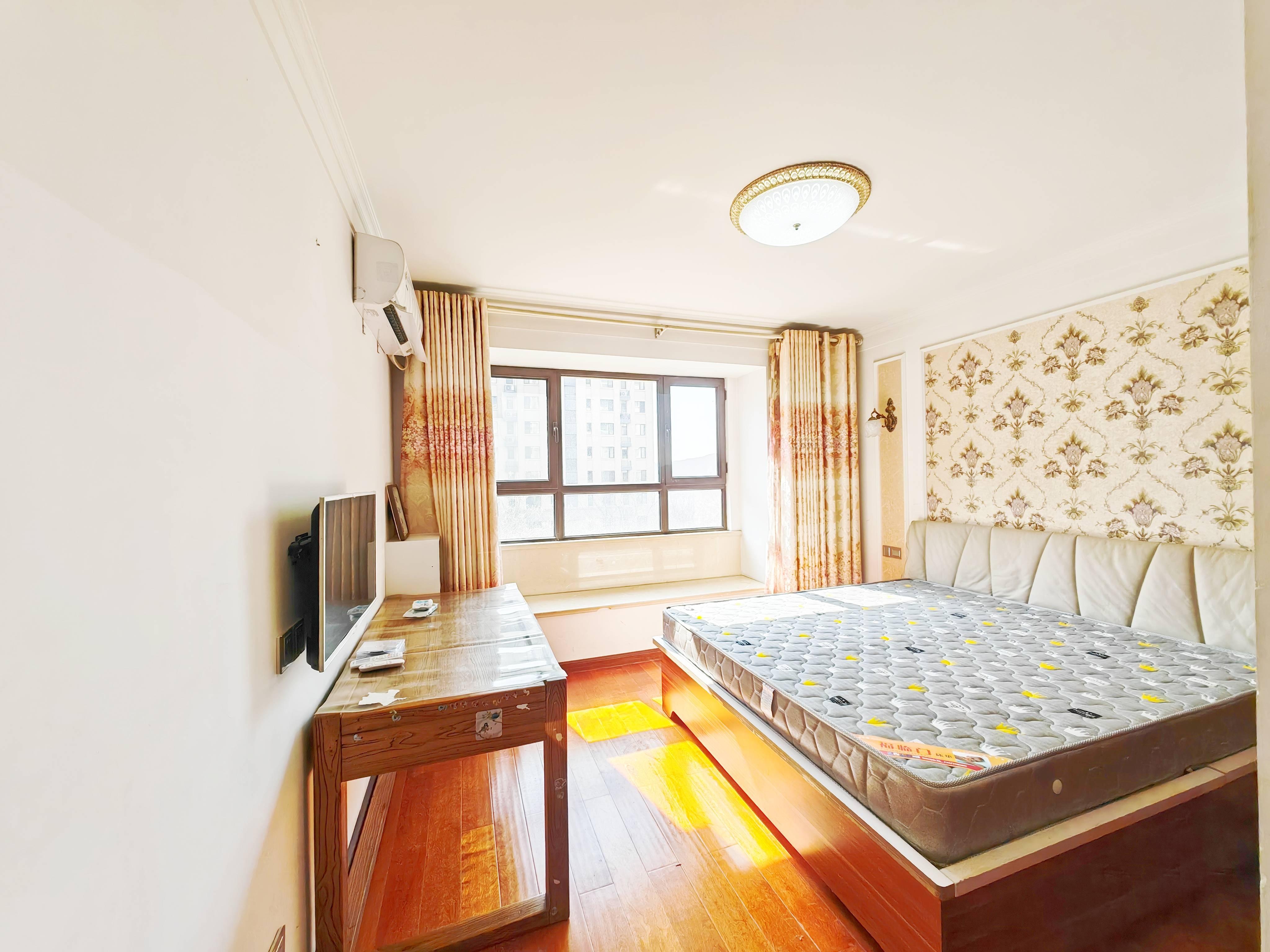 中海国际社区（御峰官邸B4）