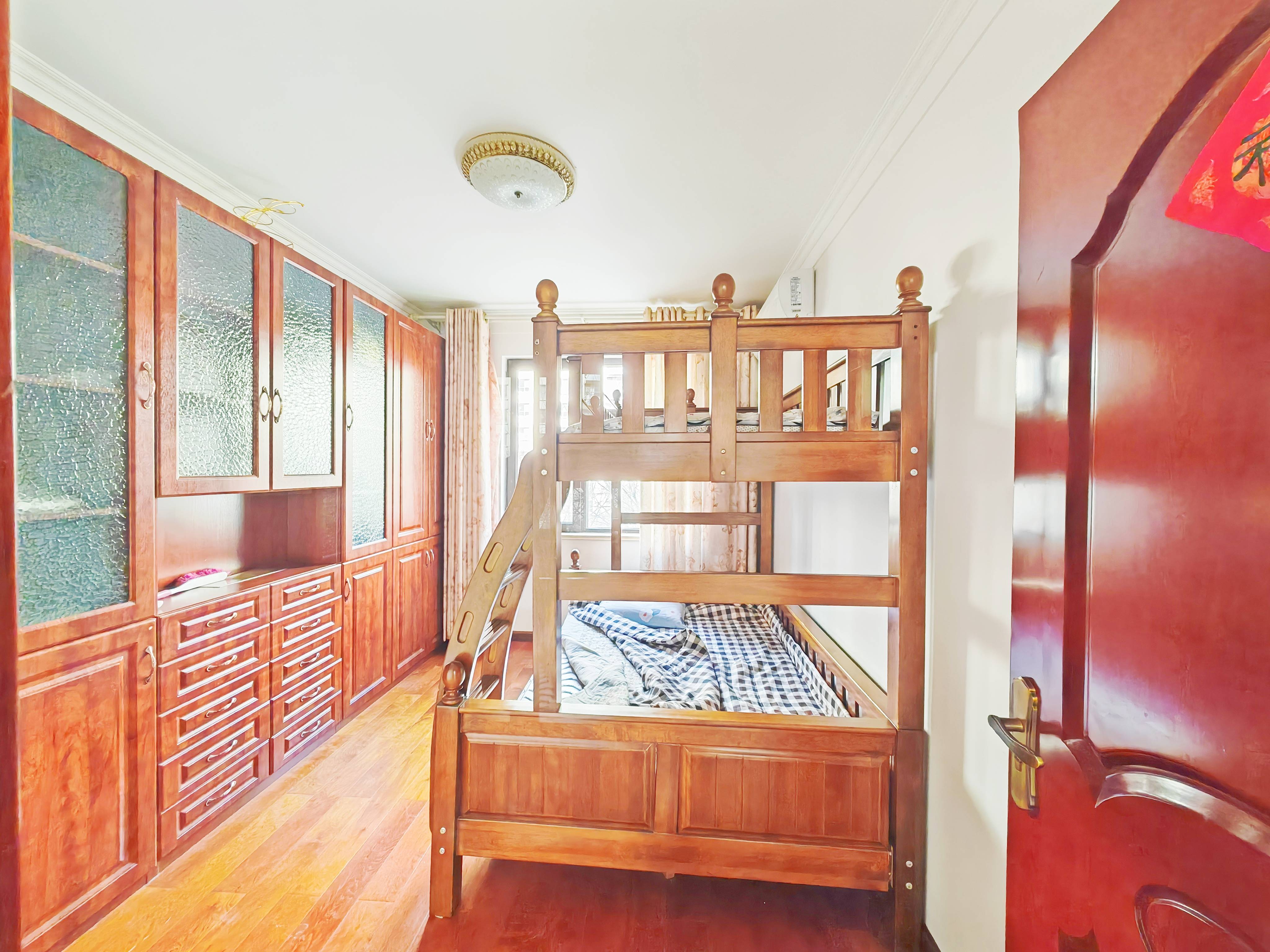 中海国际社区（御峰官邸B4）