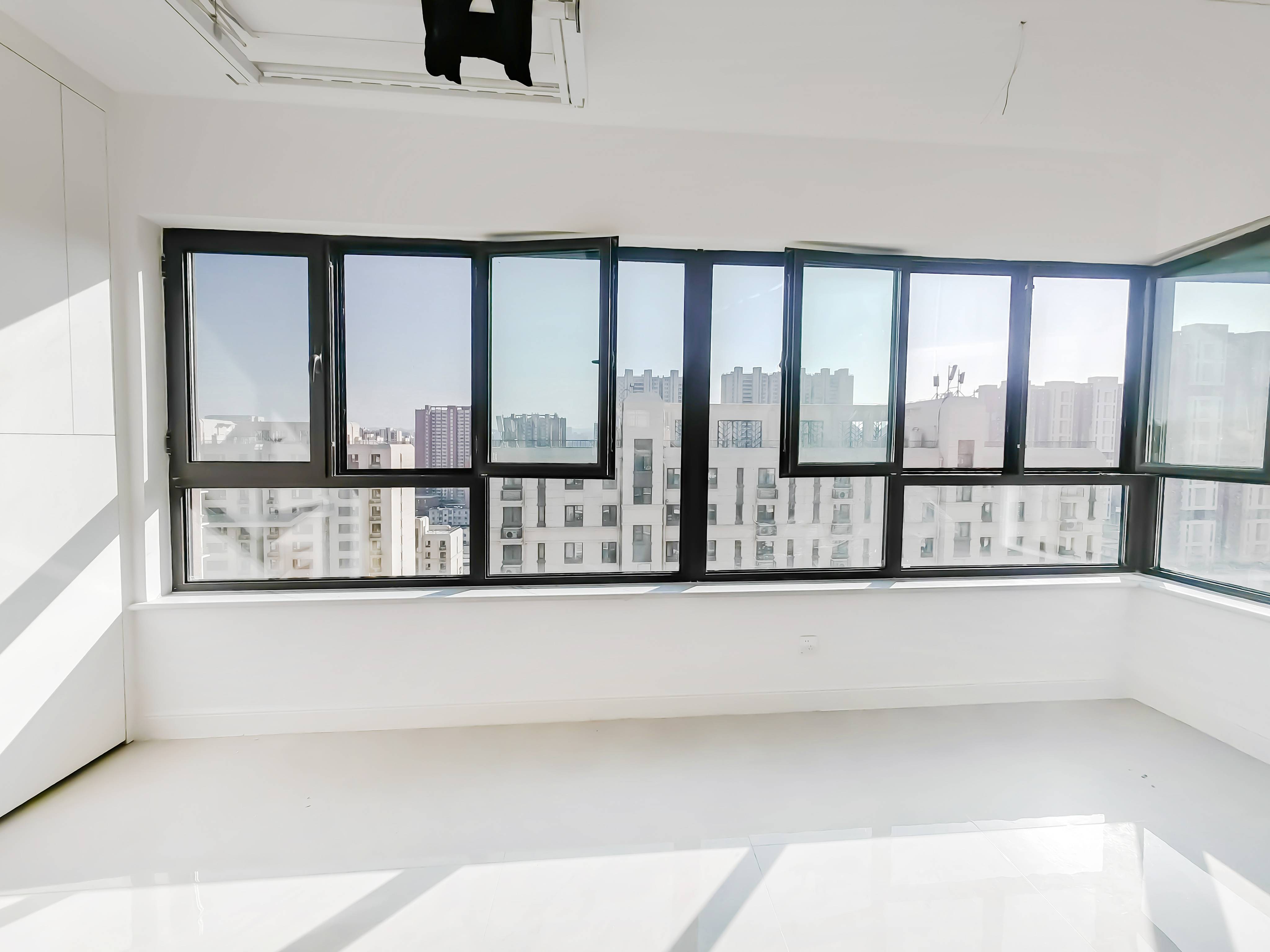 天鸿万象新天公园大道