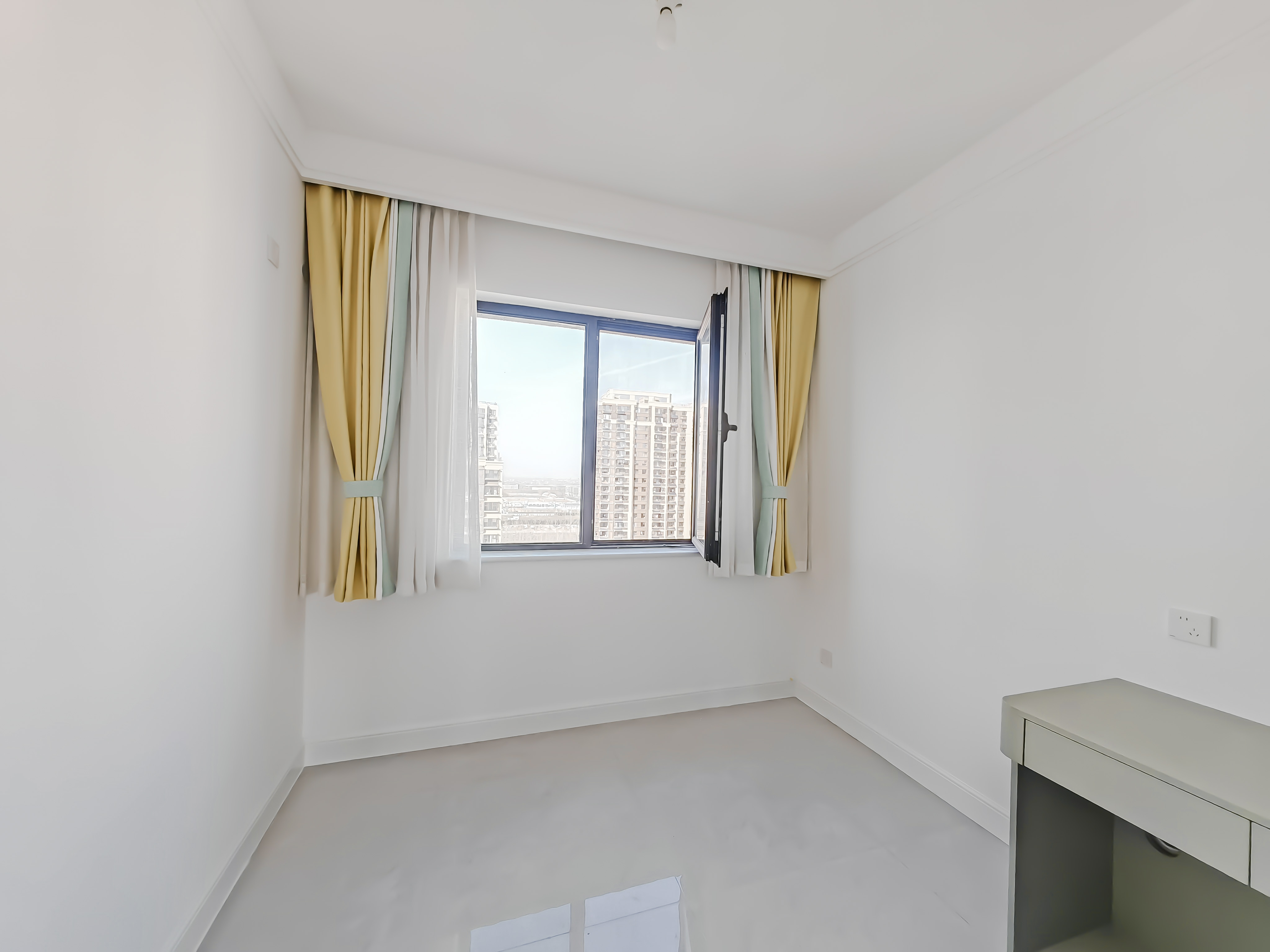 天鸿万象新天公园大道