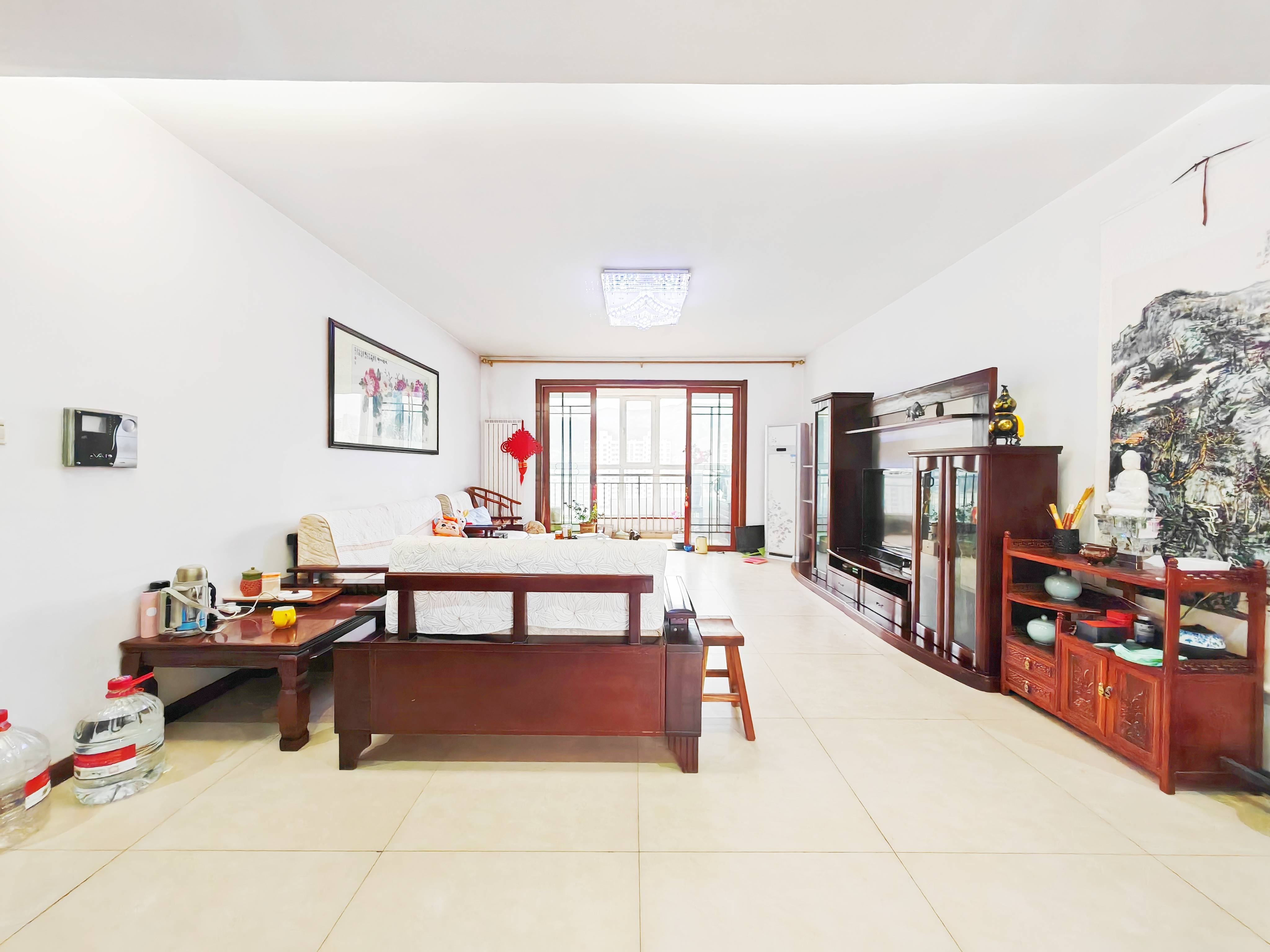  鲁能领秀城E区（六区） 南