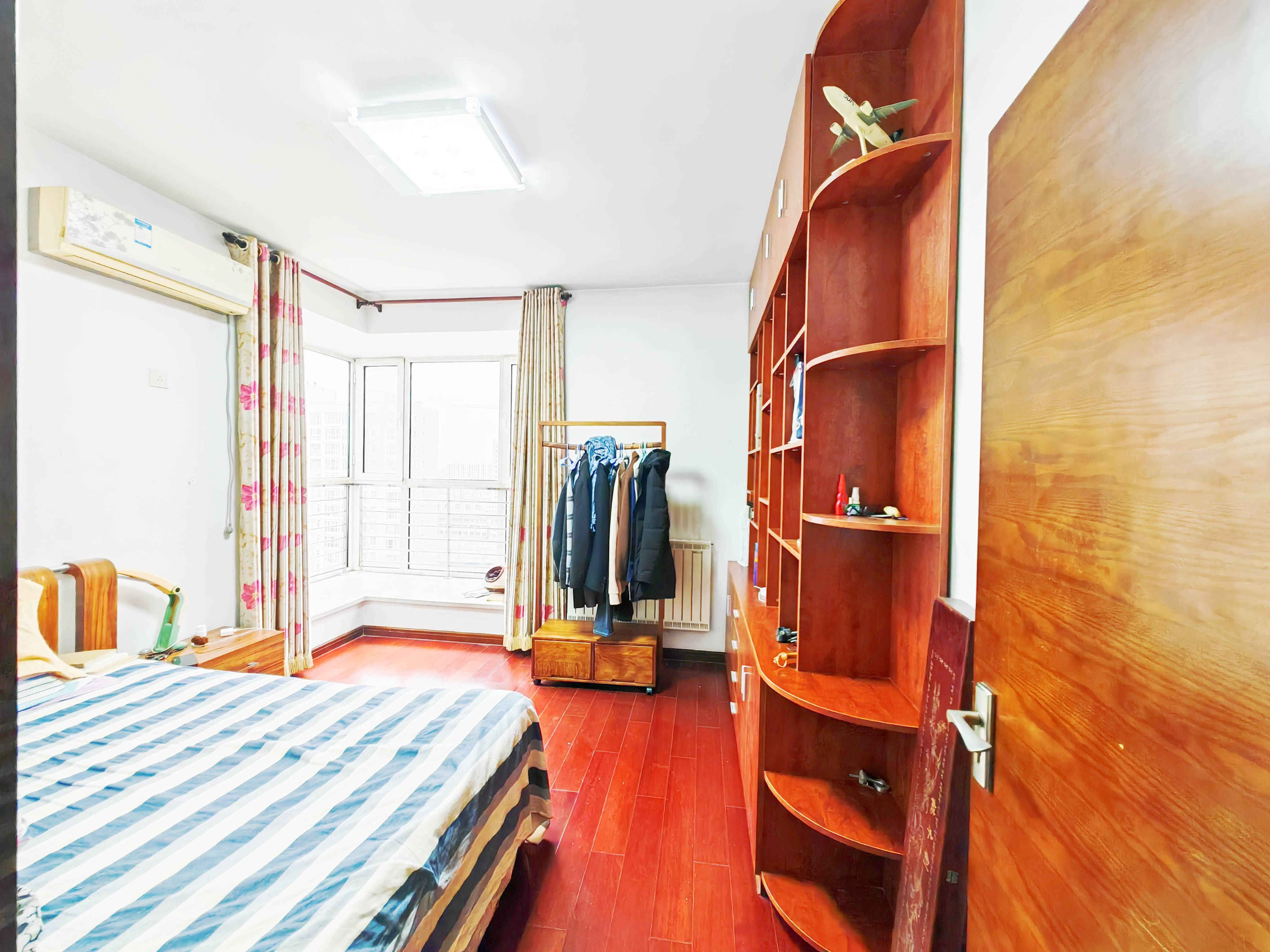 鲁能领秀城E区（六区）