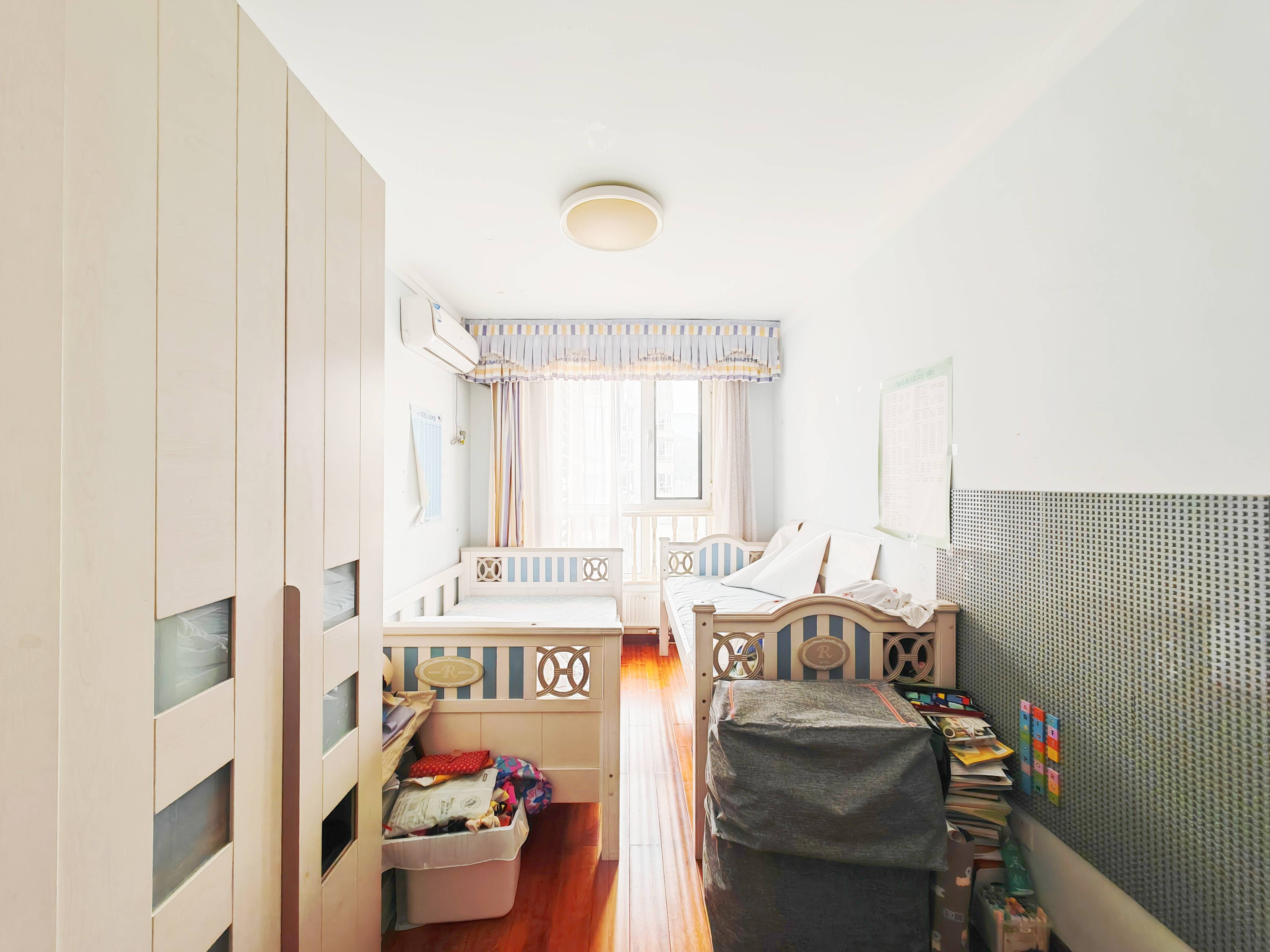 鲁能领秀城B区（十一区）