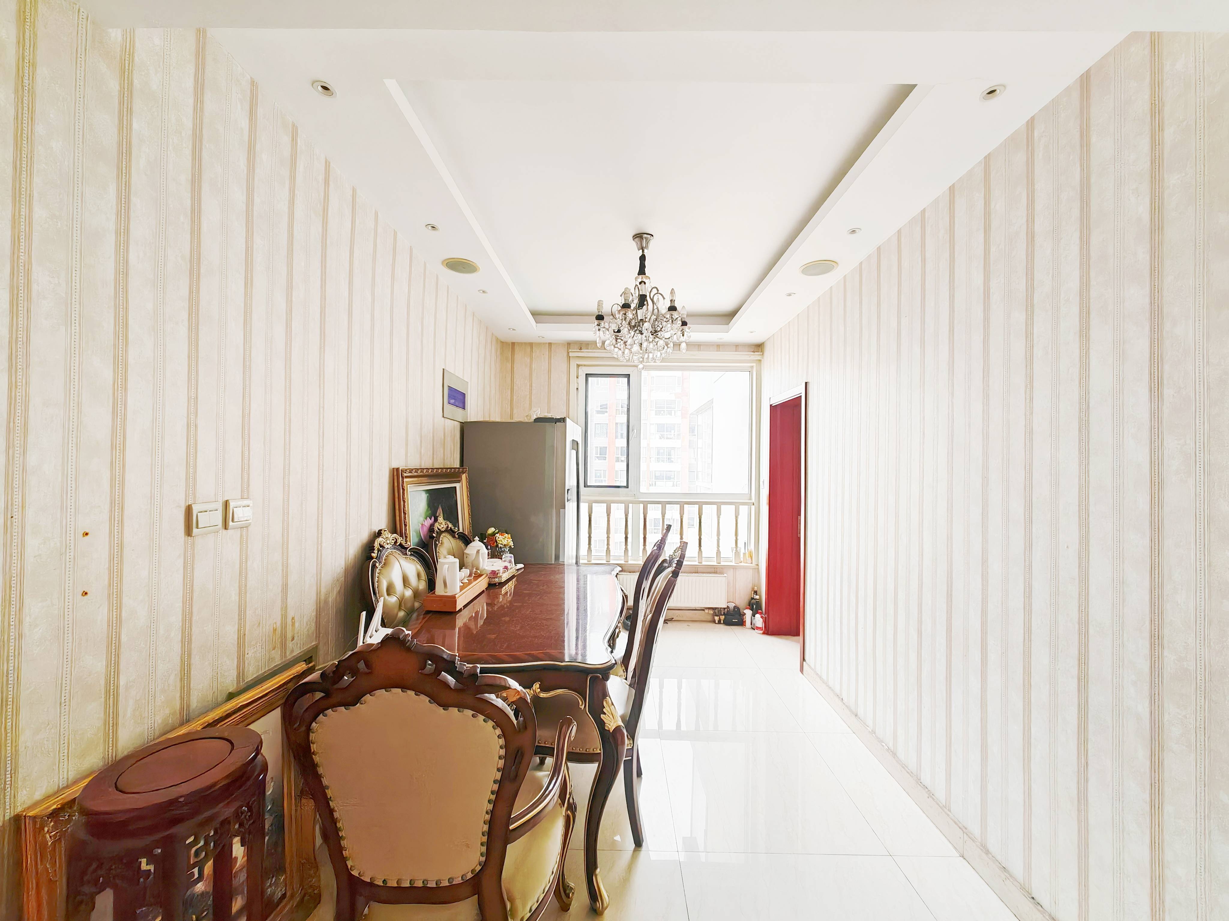 鲁能领秀城B区（十一区）