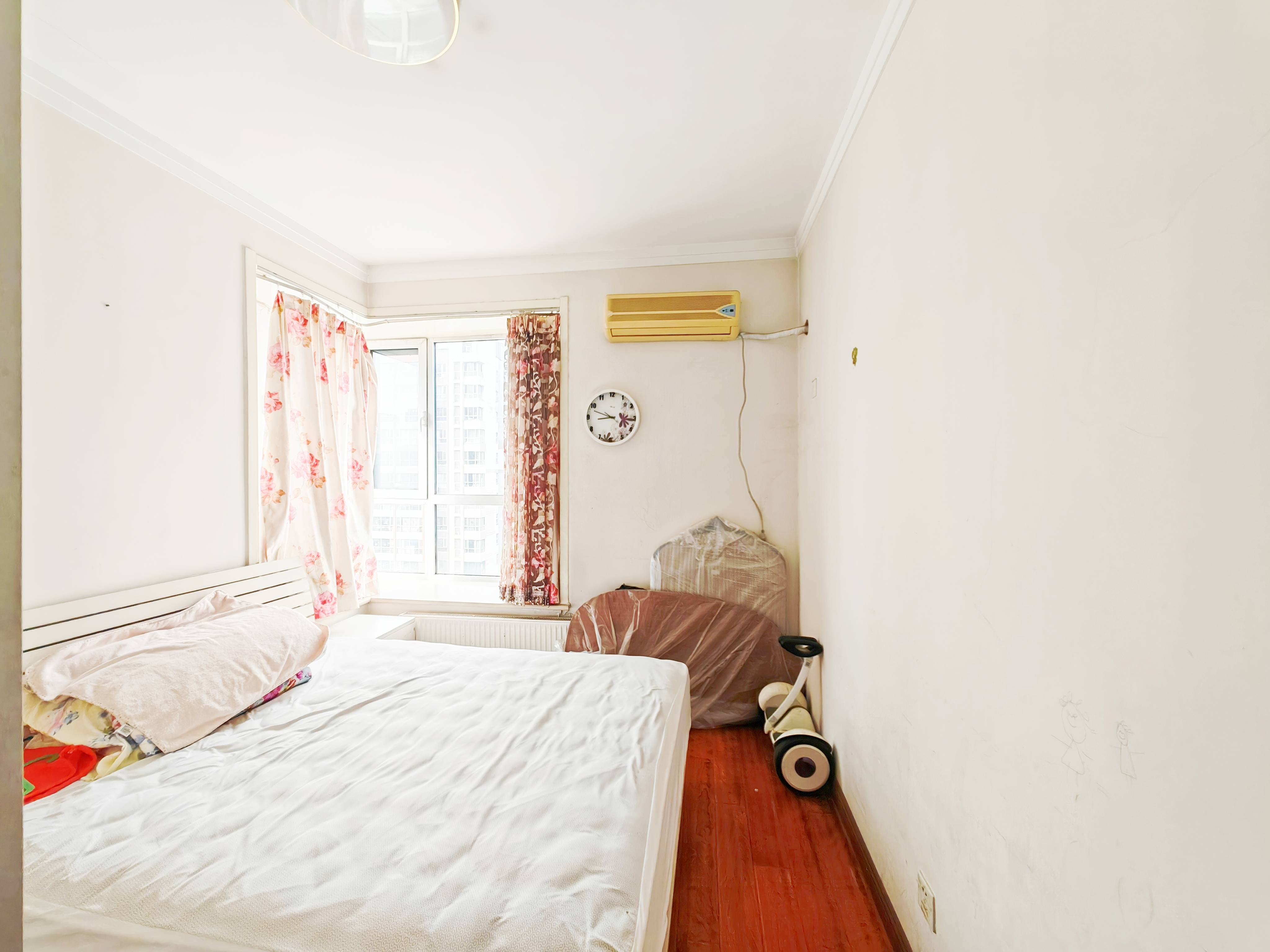 鲁能领秀城B区（十一区）