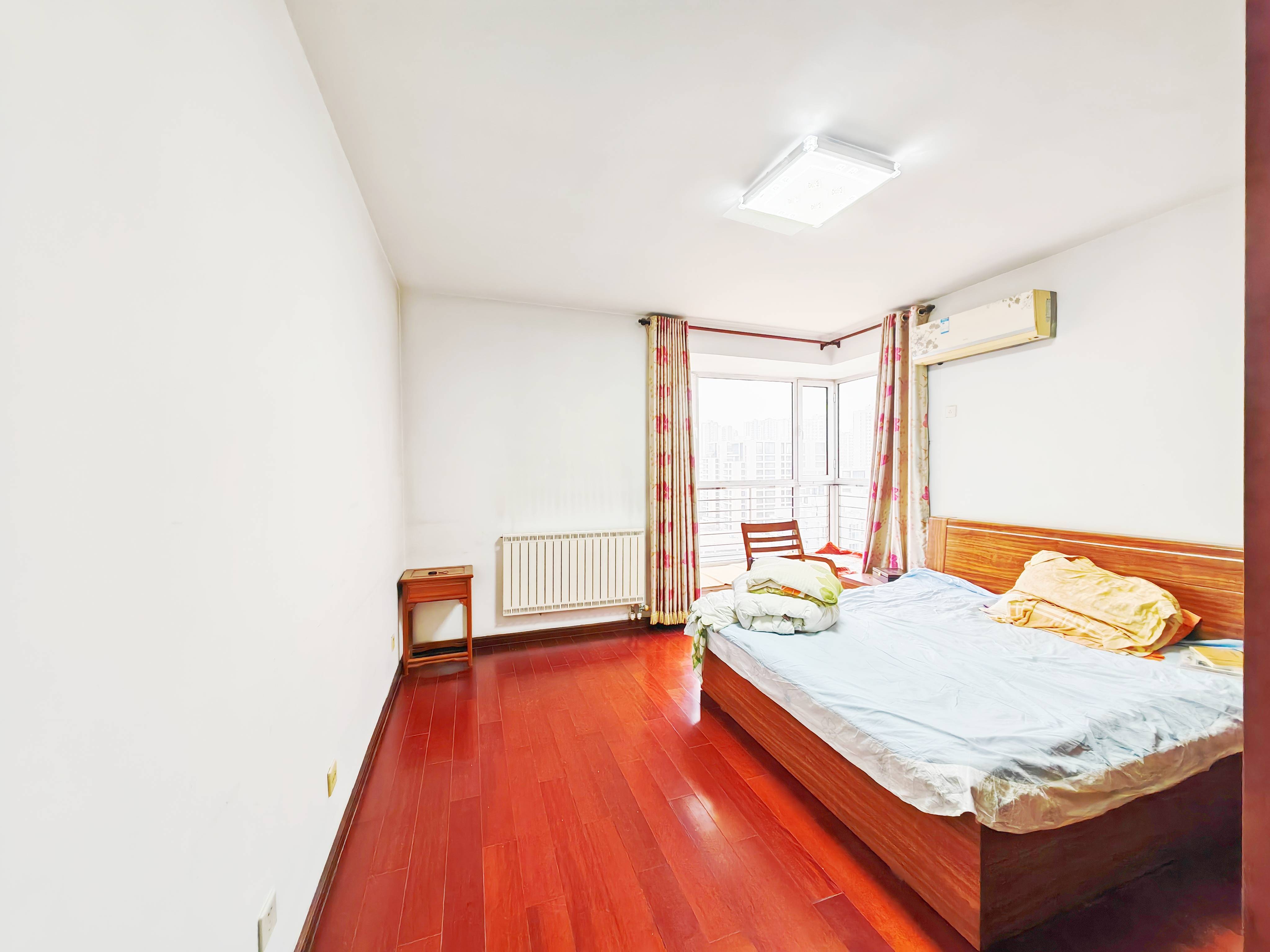 鲁能领秀城E区（六区）