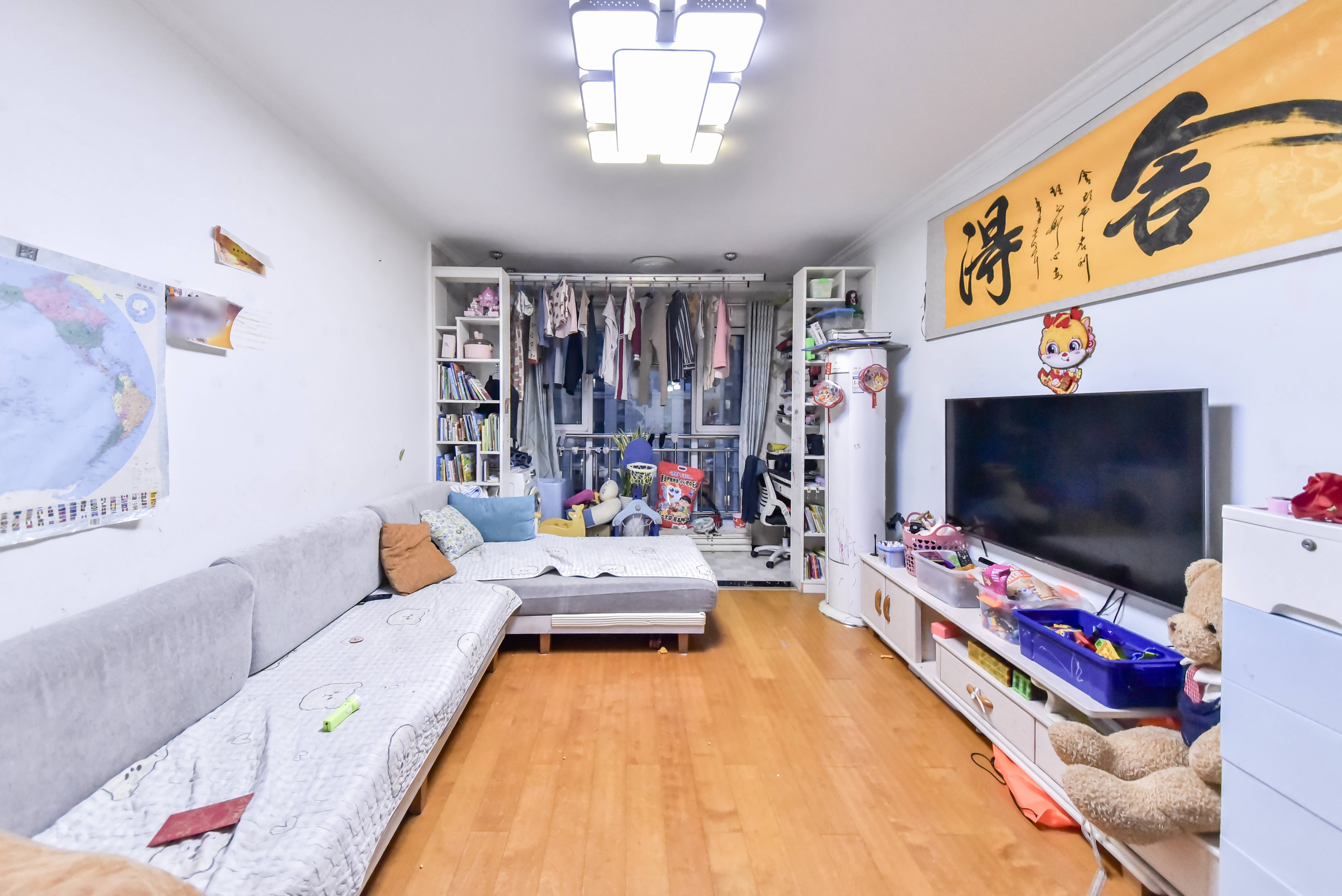  天齐奥东花园 南