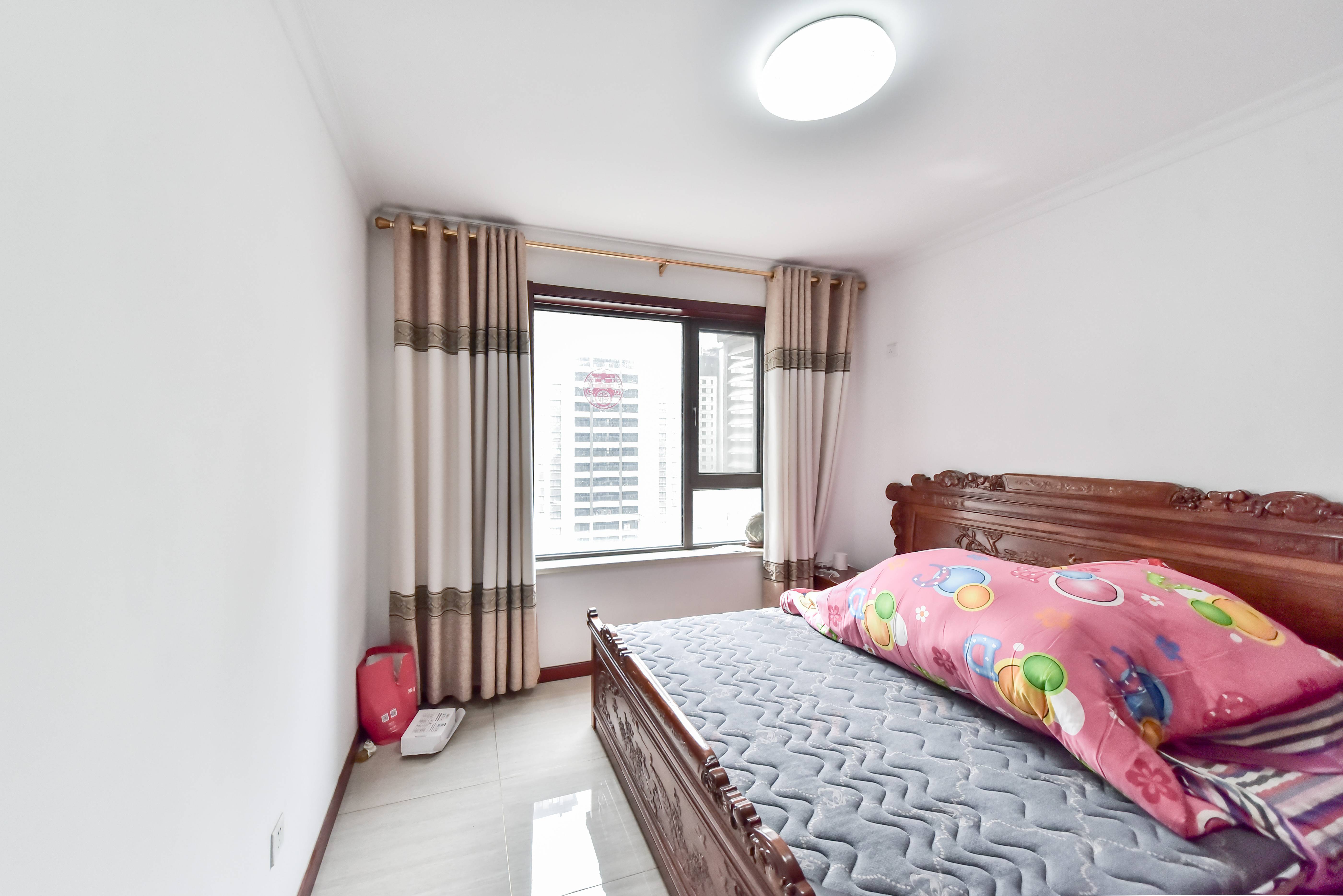 旭辉银盛泰金域蓝山