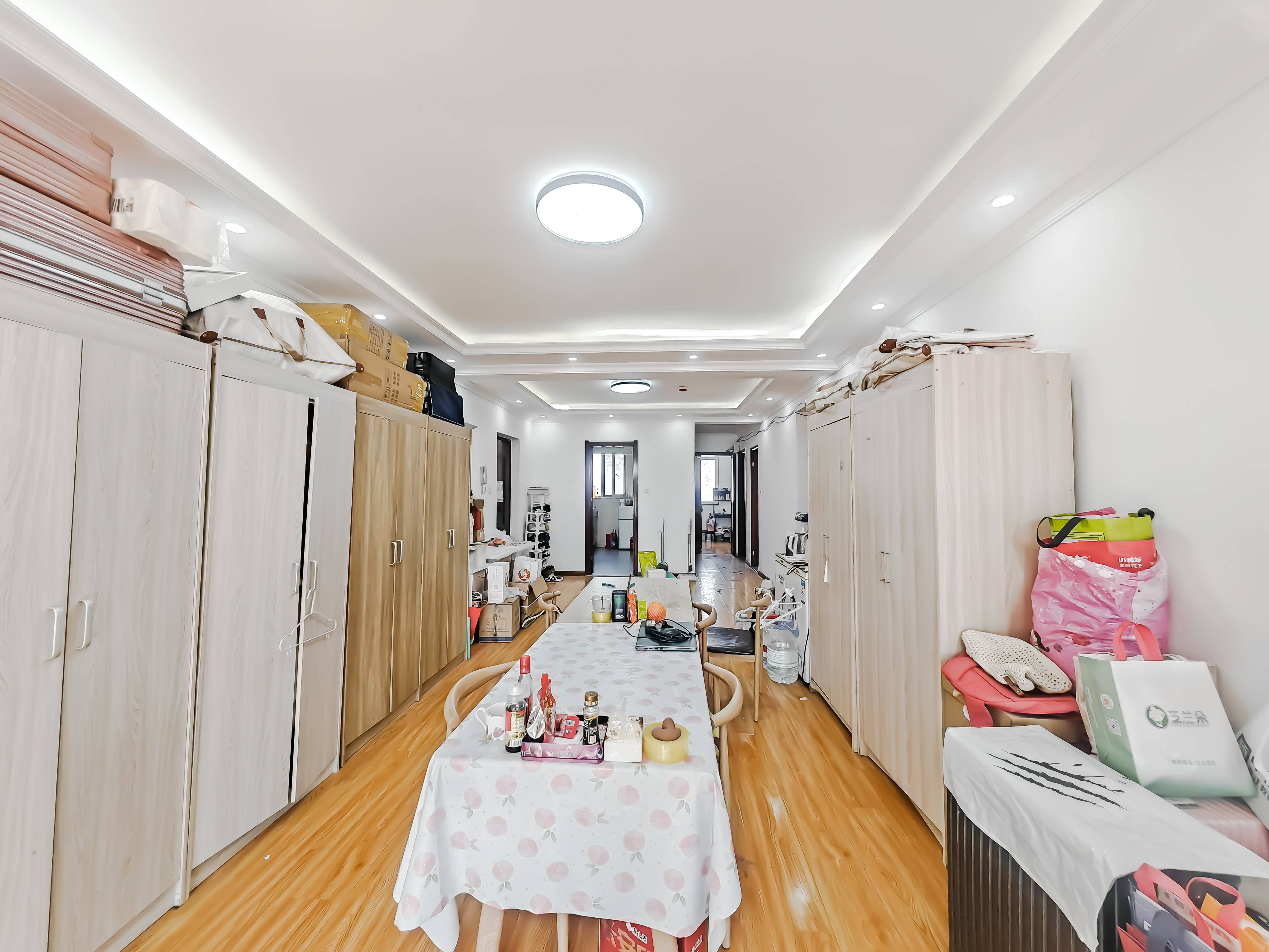 天鸿万象新天哈佛郡