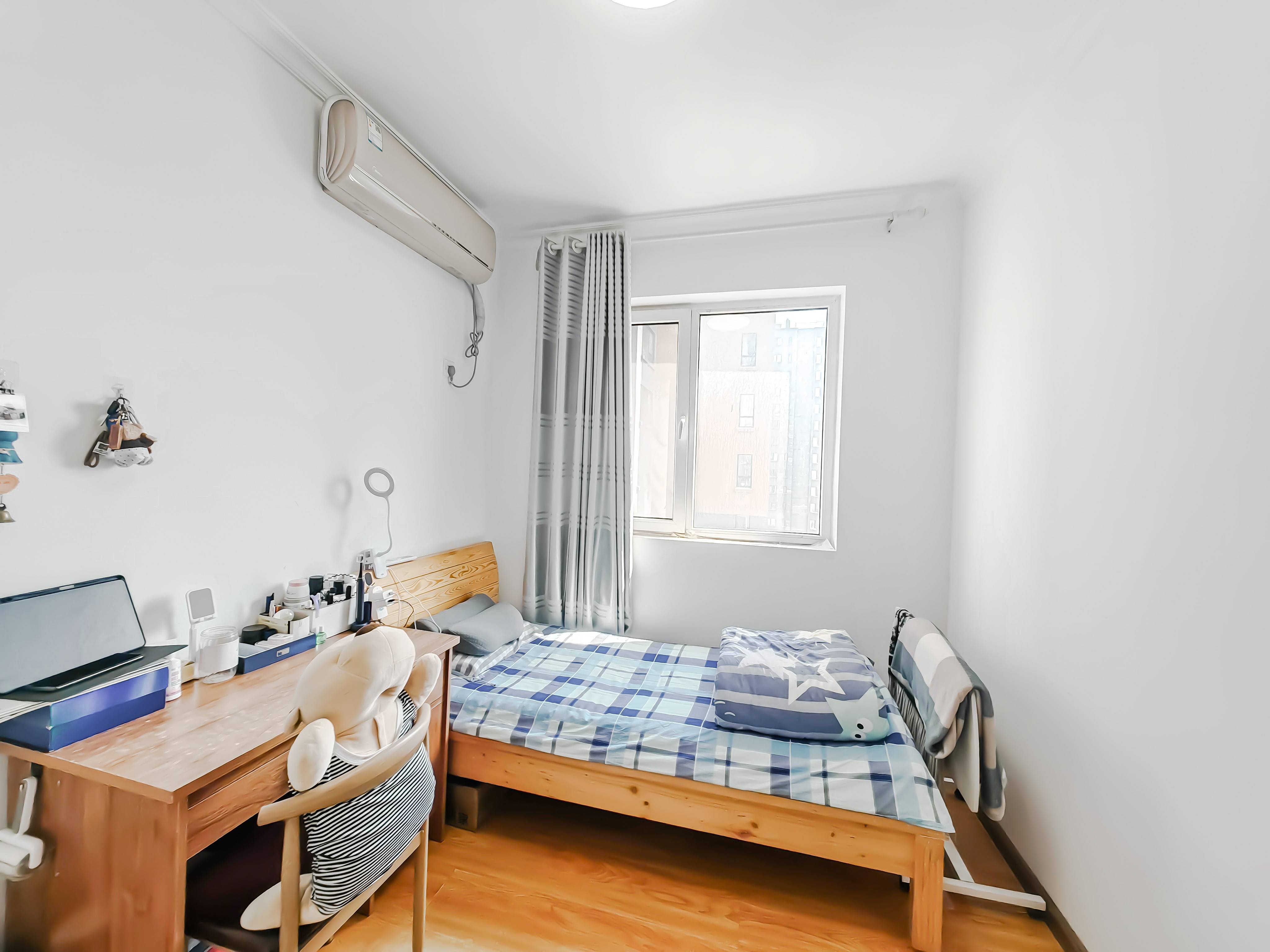 天鸿万象新天哈佛郡