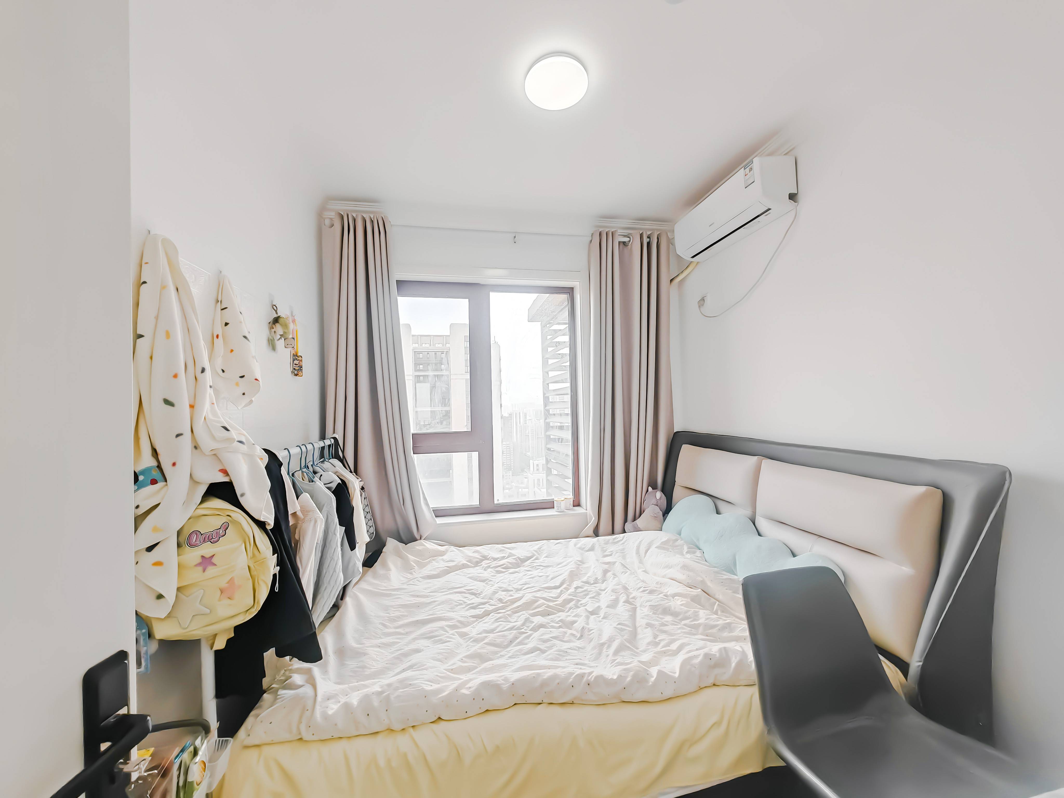 天鸿万象新天公园大道