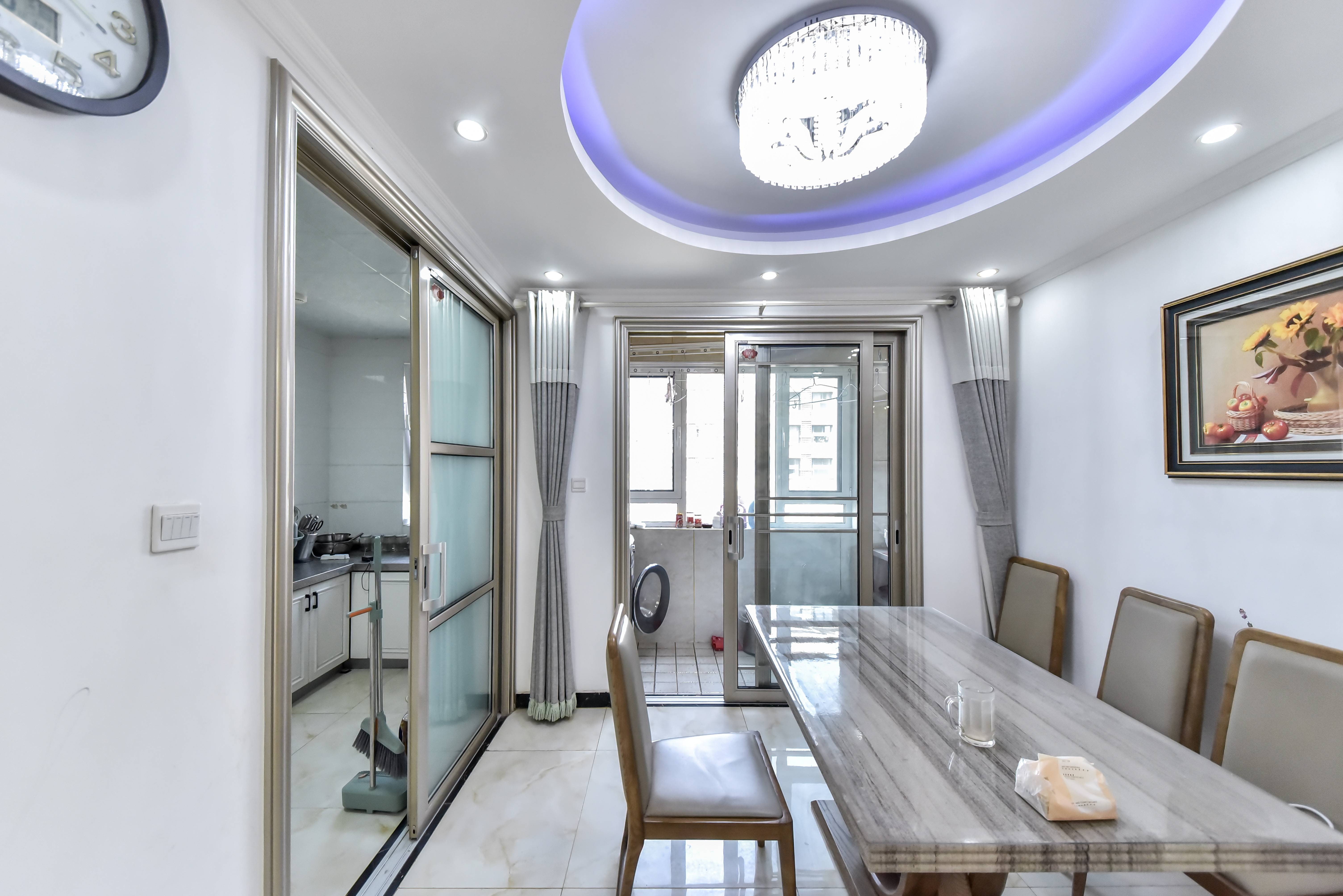 银丰唐郡玫瑰园