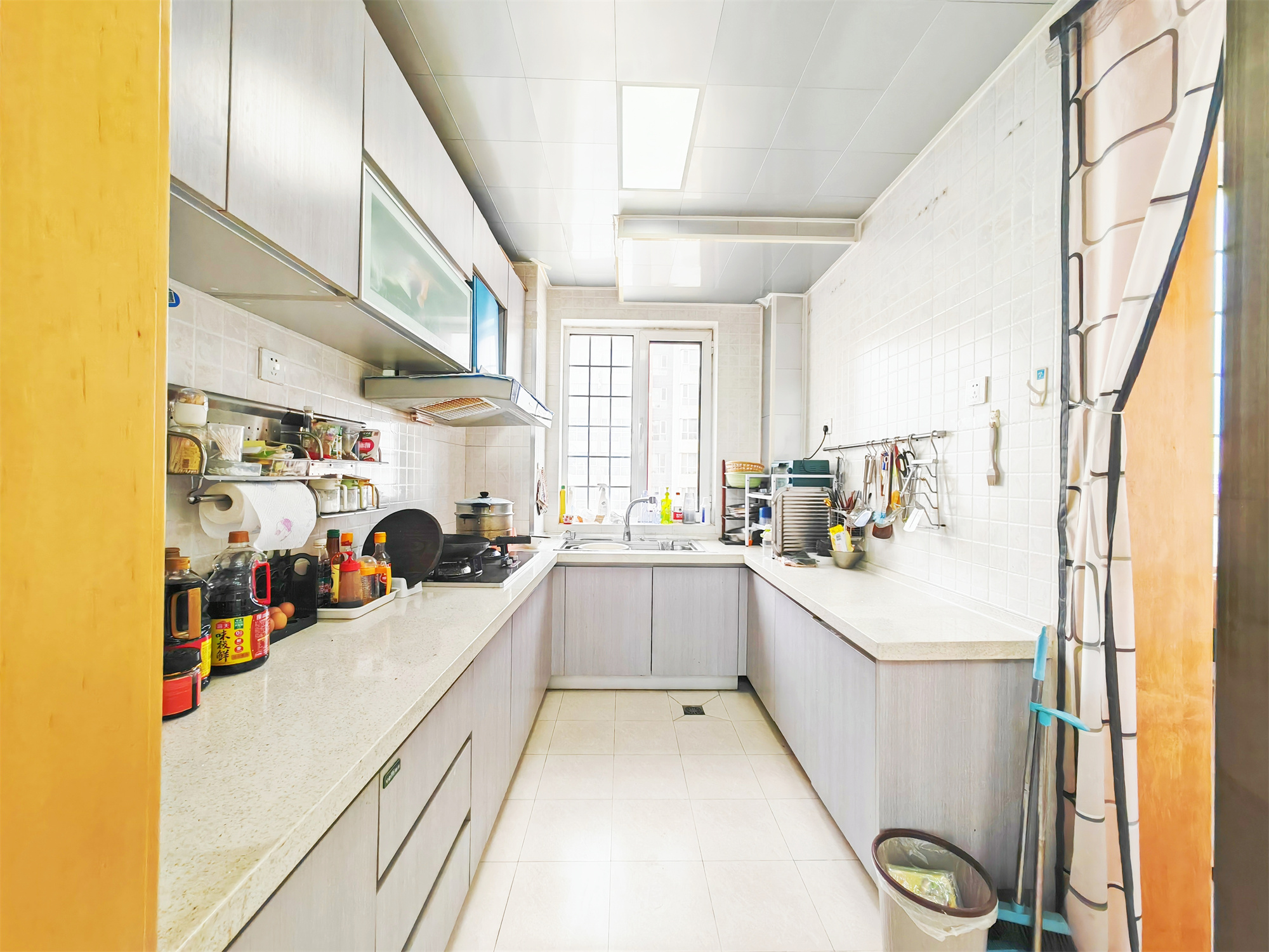 鲁能领秀城B区（十一区）