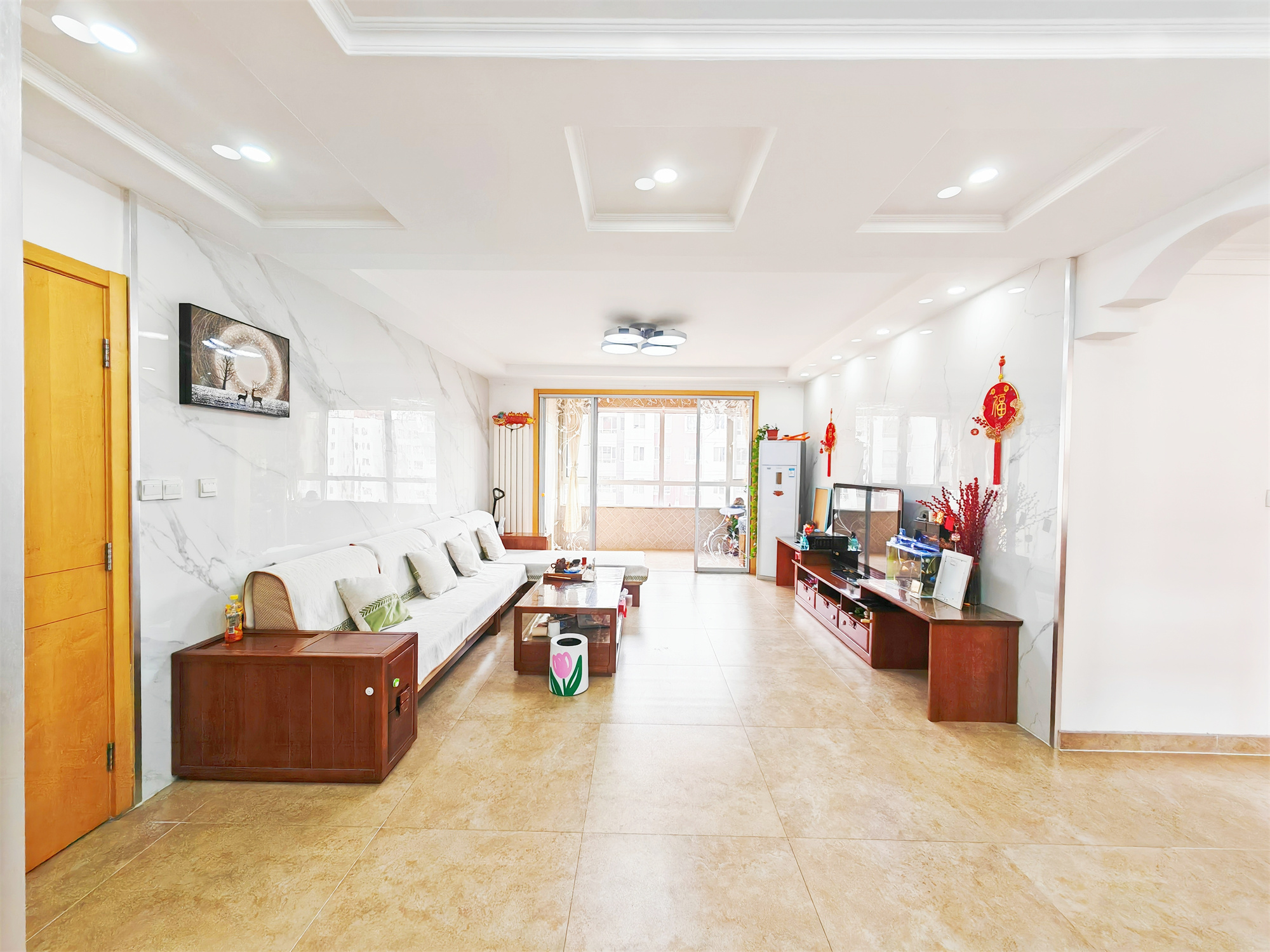  鲁能领秀城B区（十一区） 南北