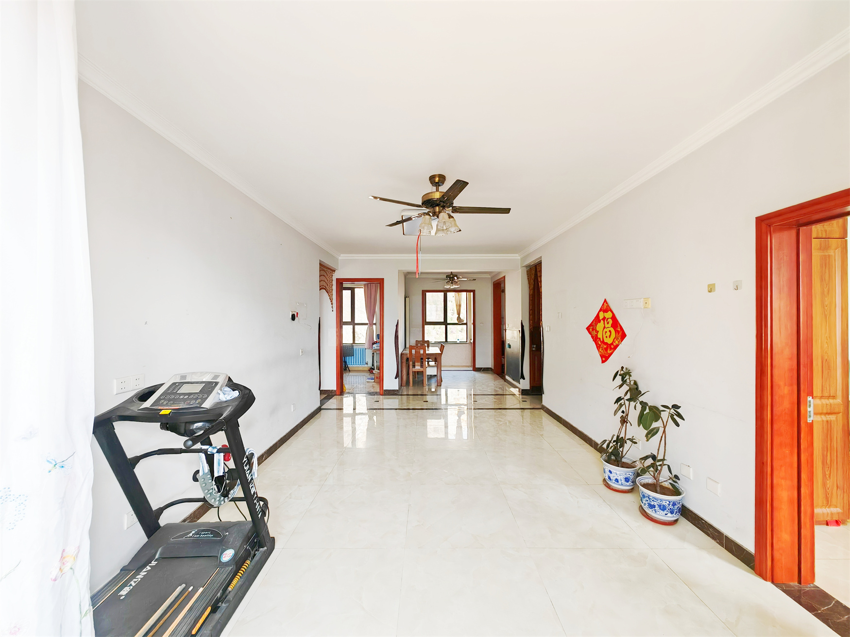 中海国际社区（铂宫别墅B2）