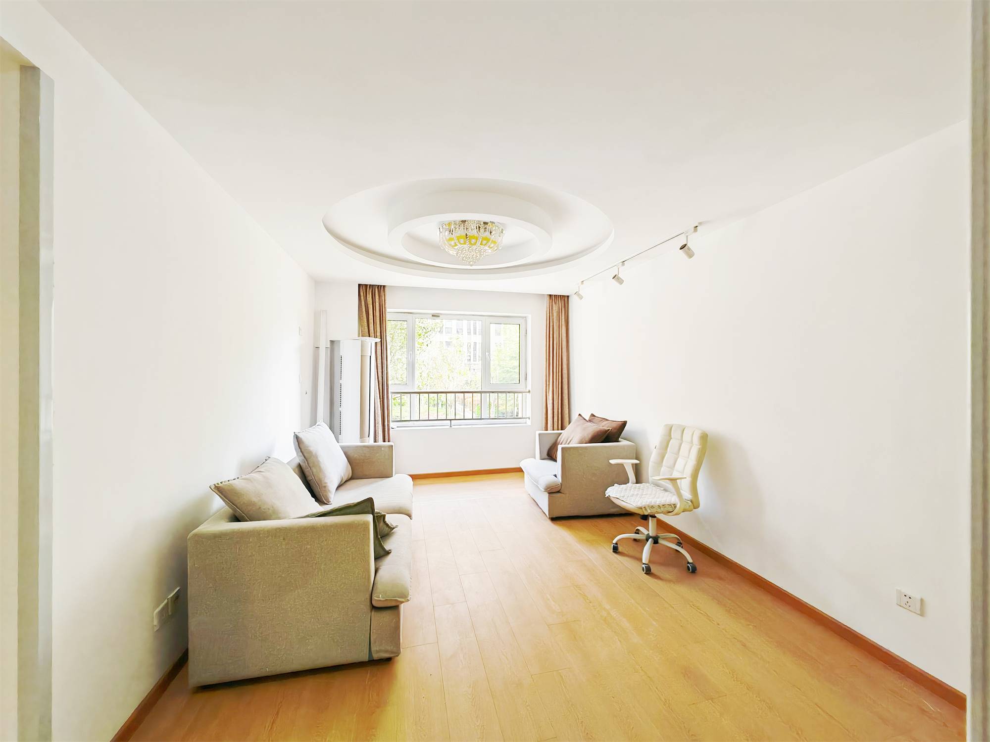 鲁能领秀城东一区(三区)