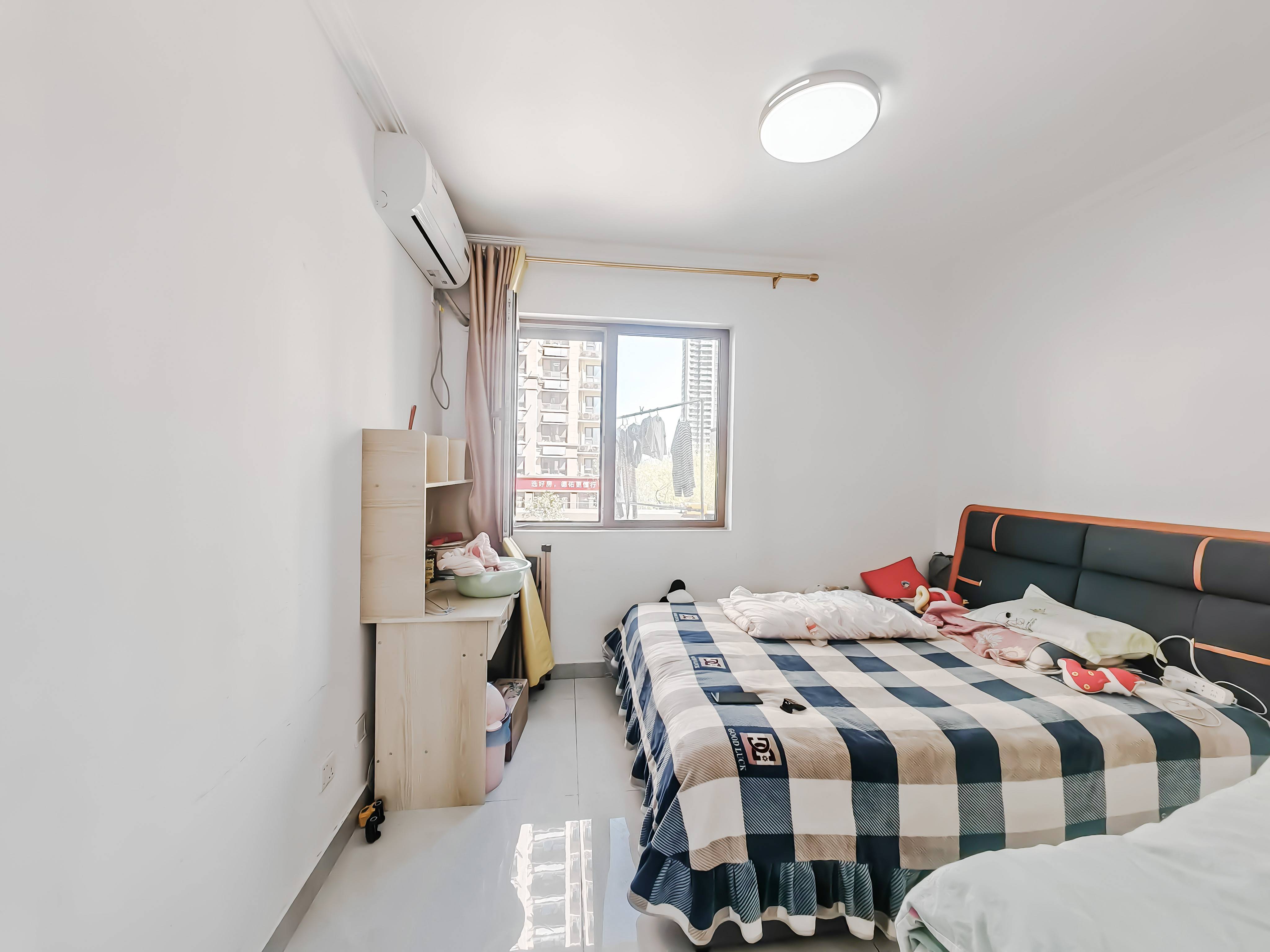 天鸿万象新天公园大道