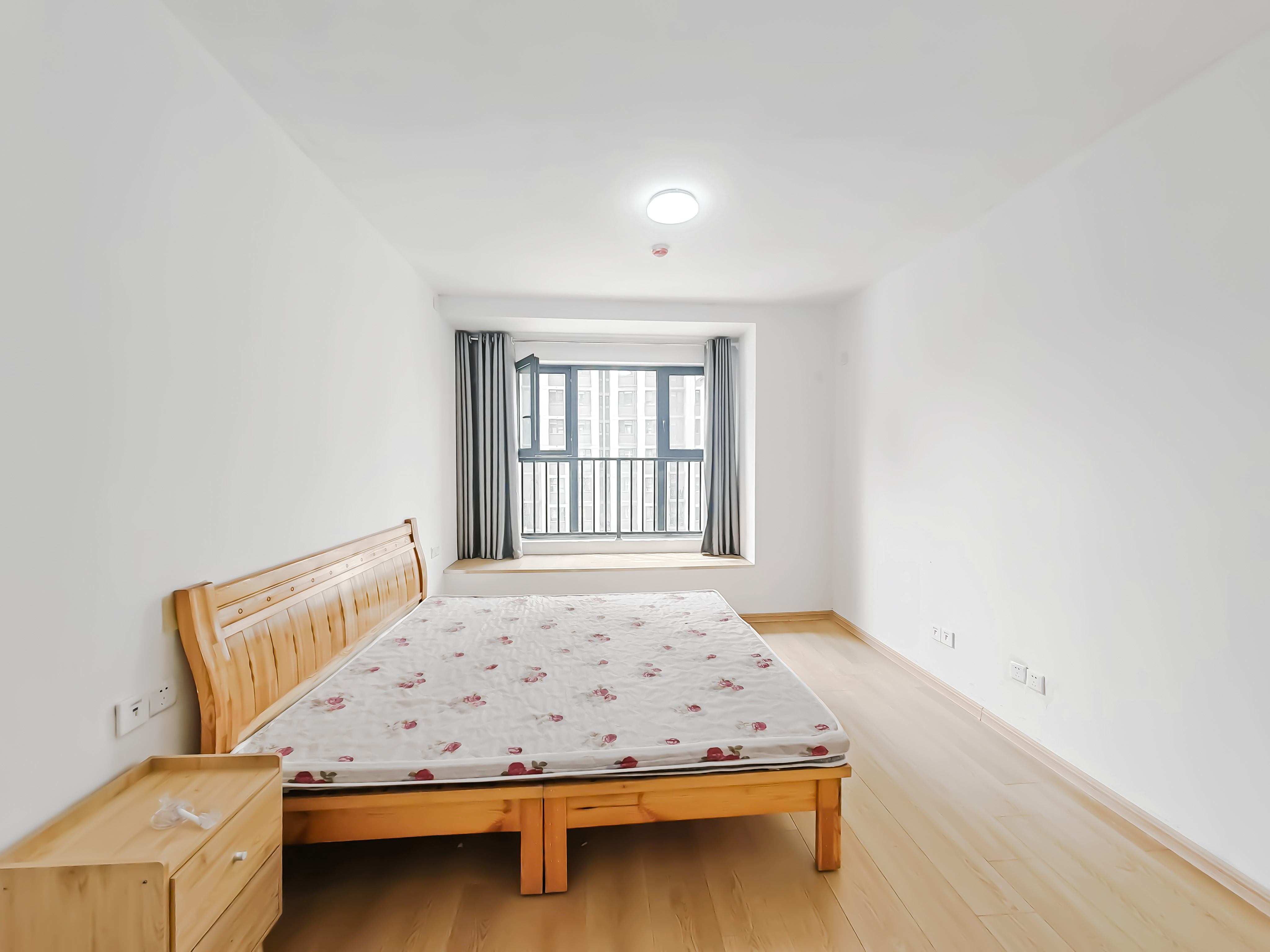 中建蔚蓝之城翠竹园