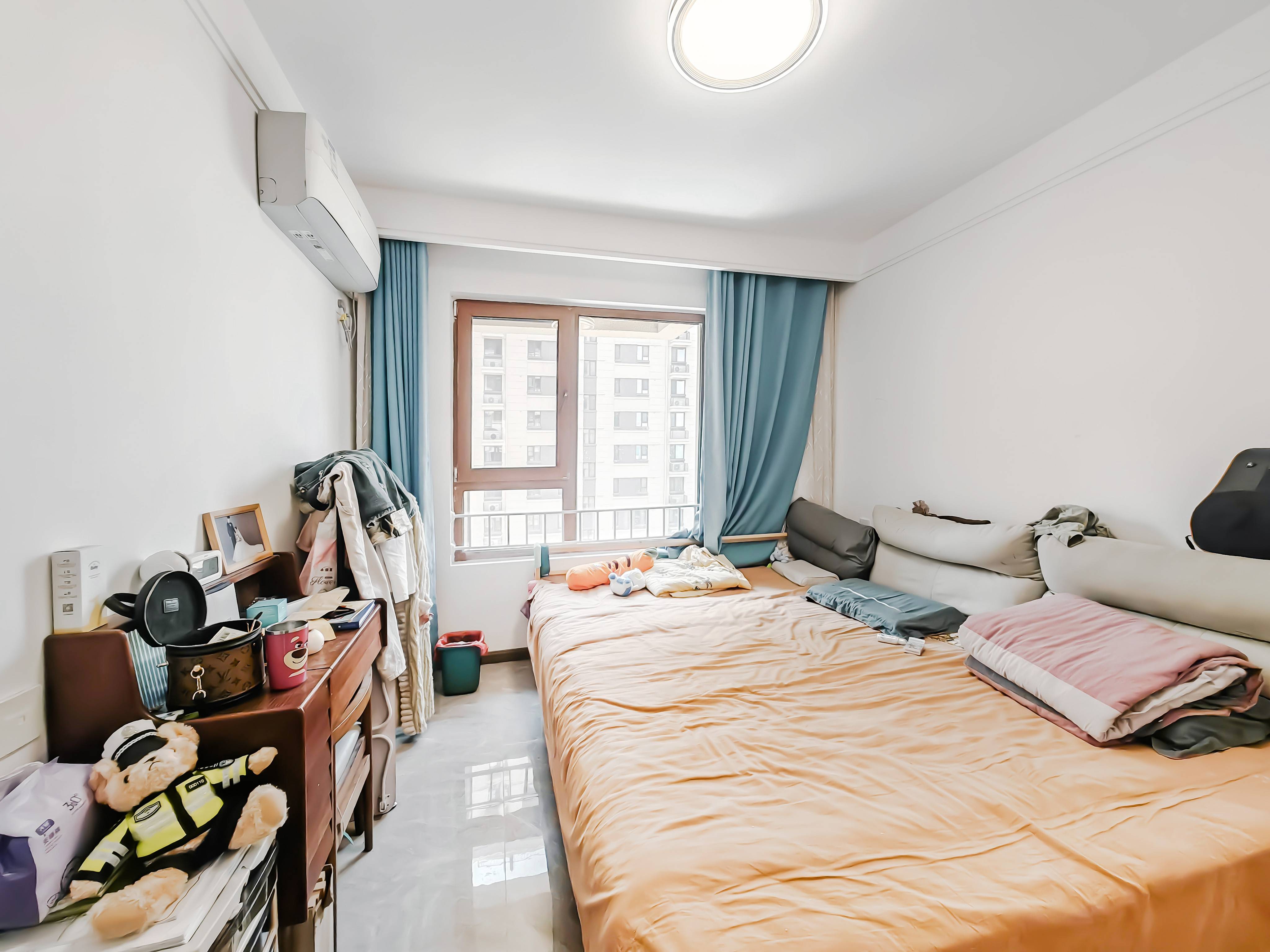 天鸿万象新天公园大道