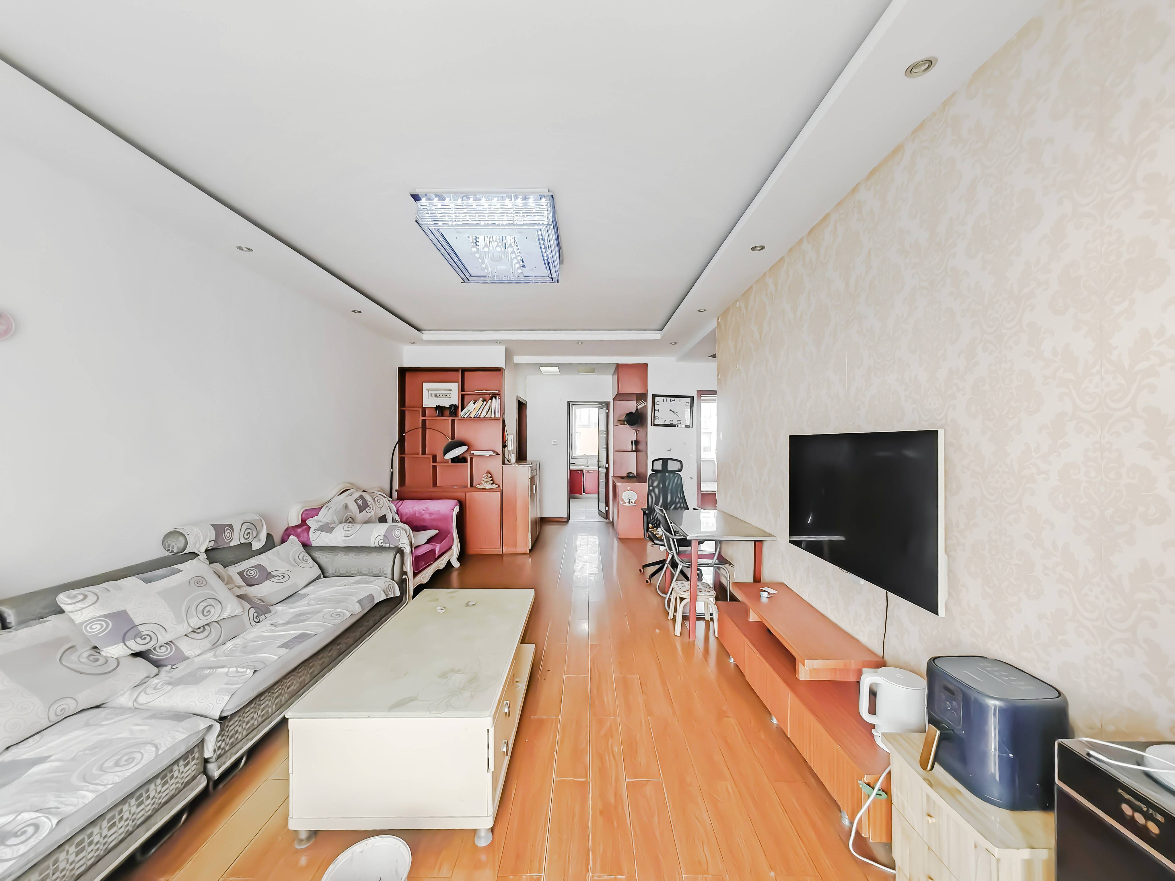 天鸿万象新天四区