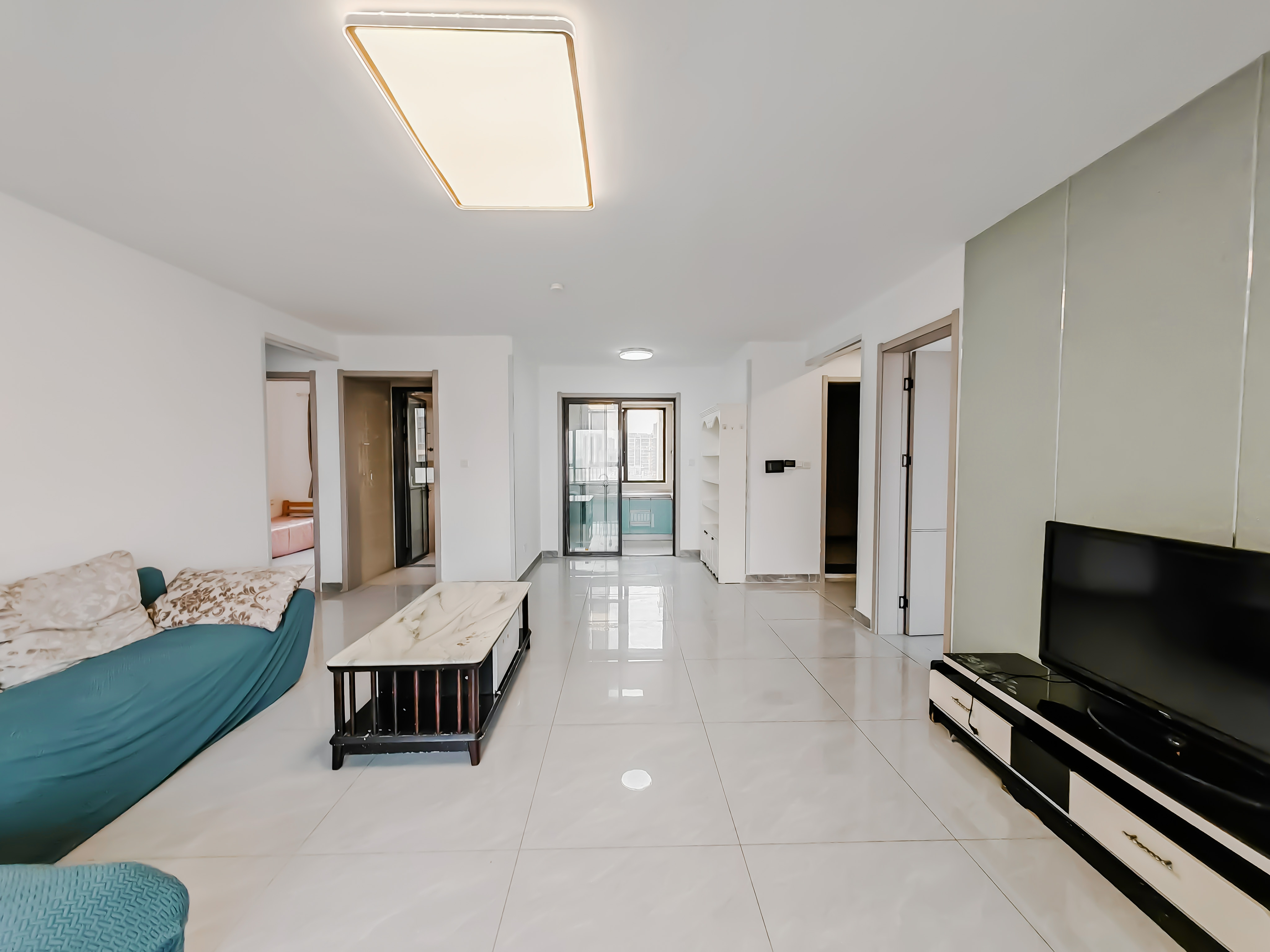  中建蔚蓝之城海棠里 南北