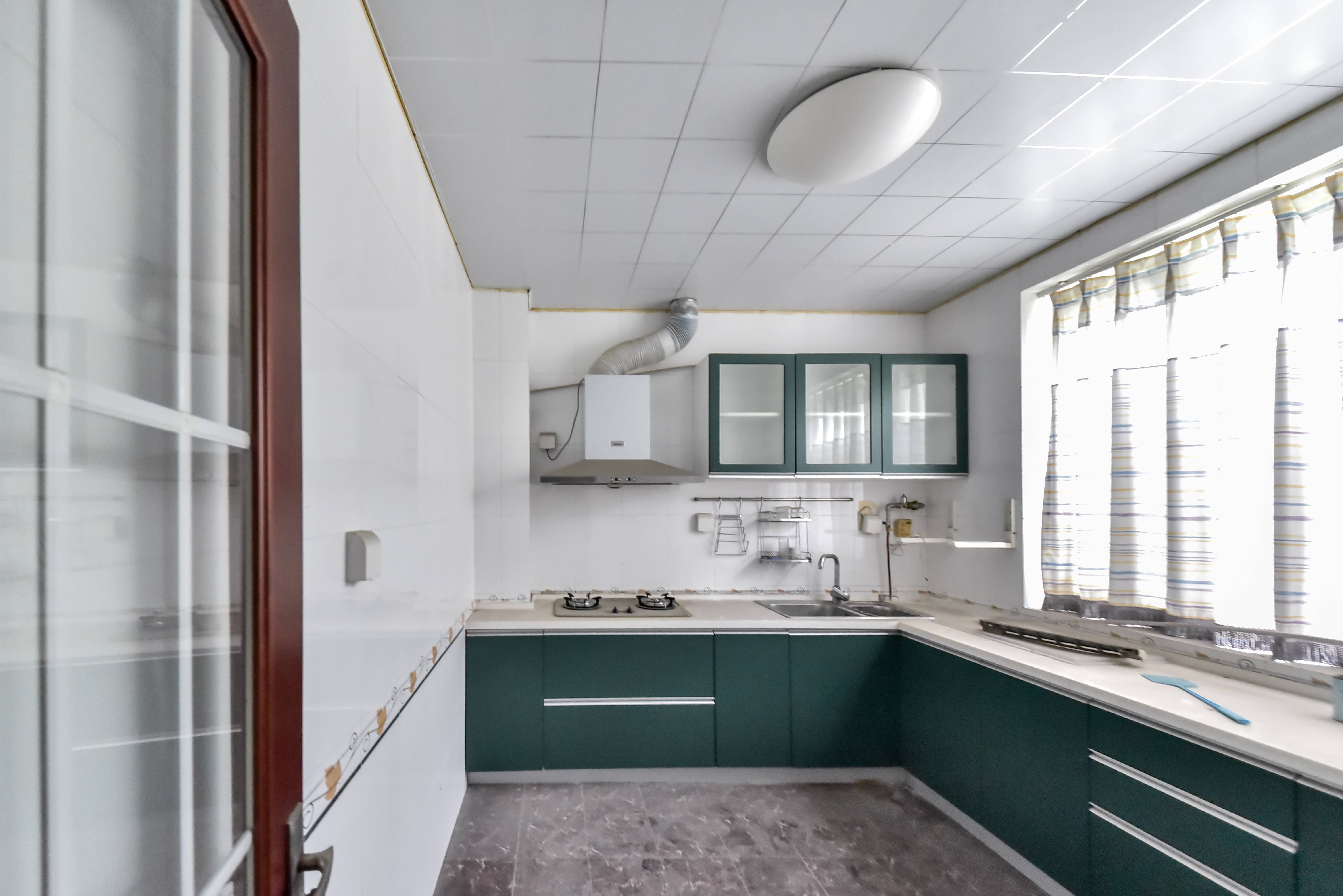 鲁信蟠龙山花园