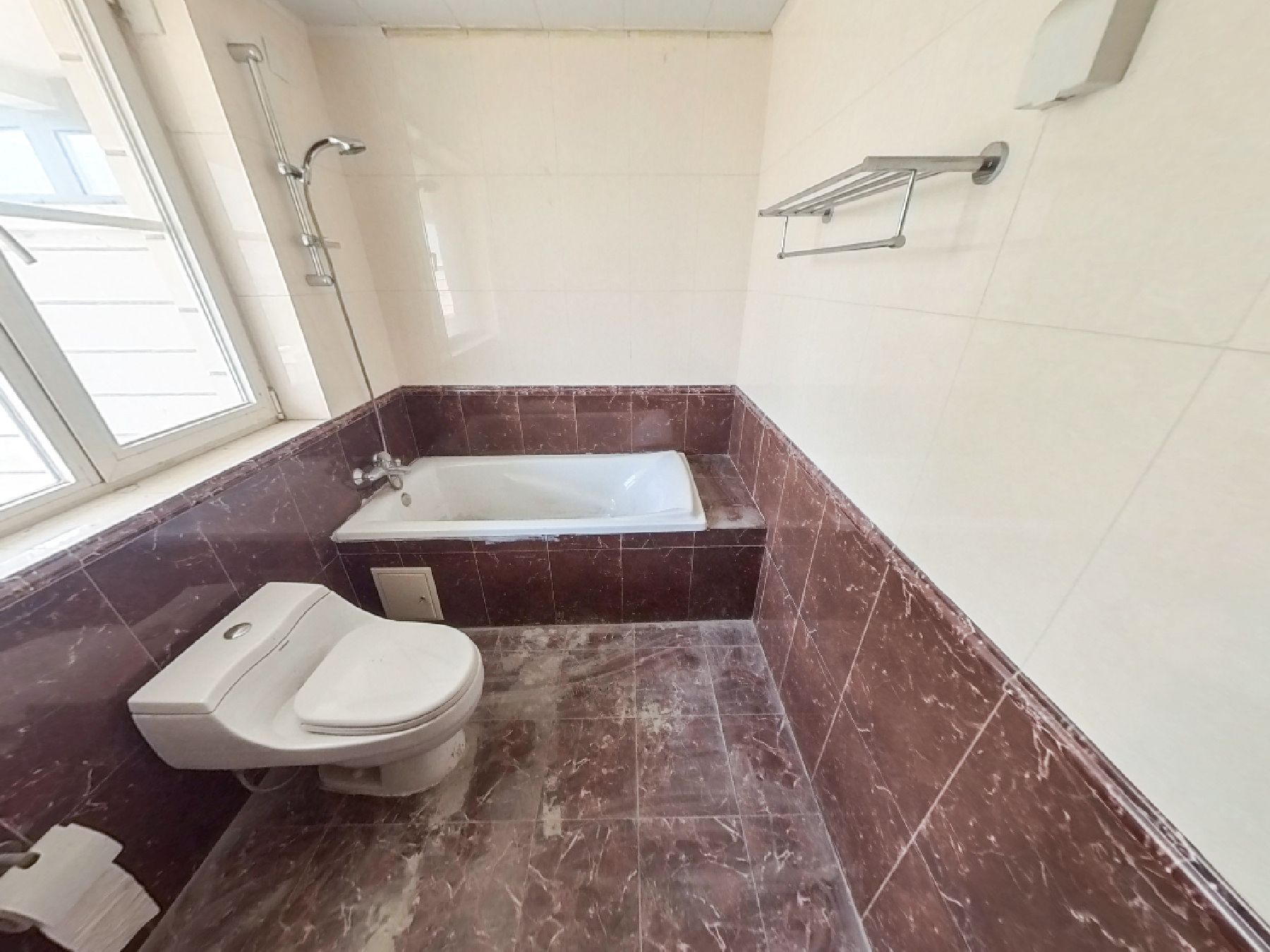 鲁信蟠龙山花园