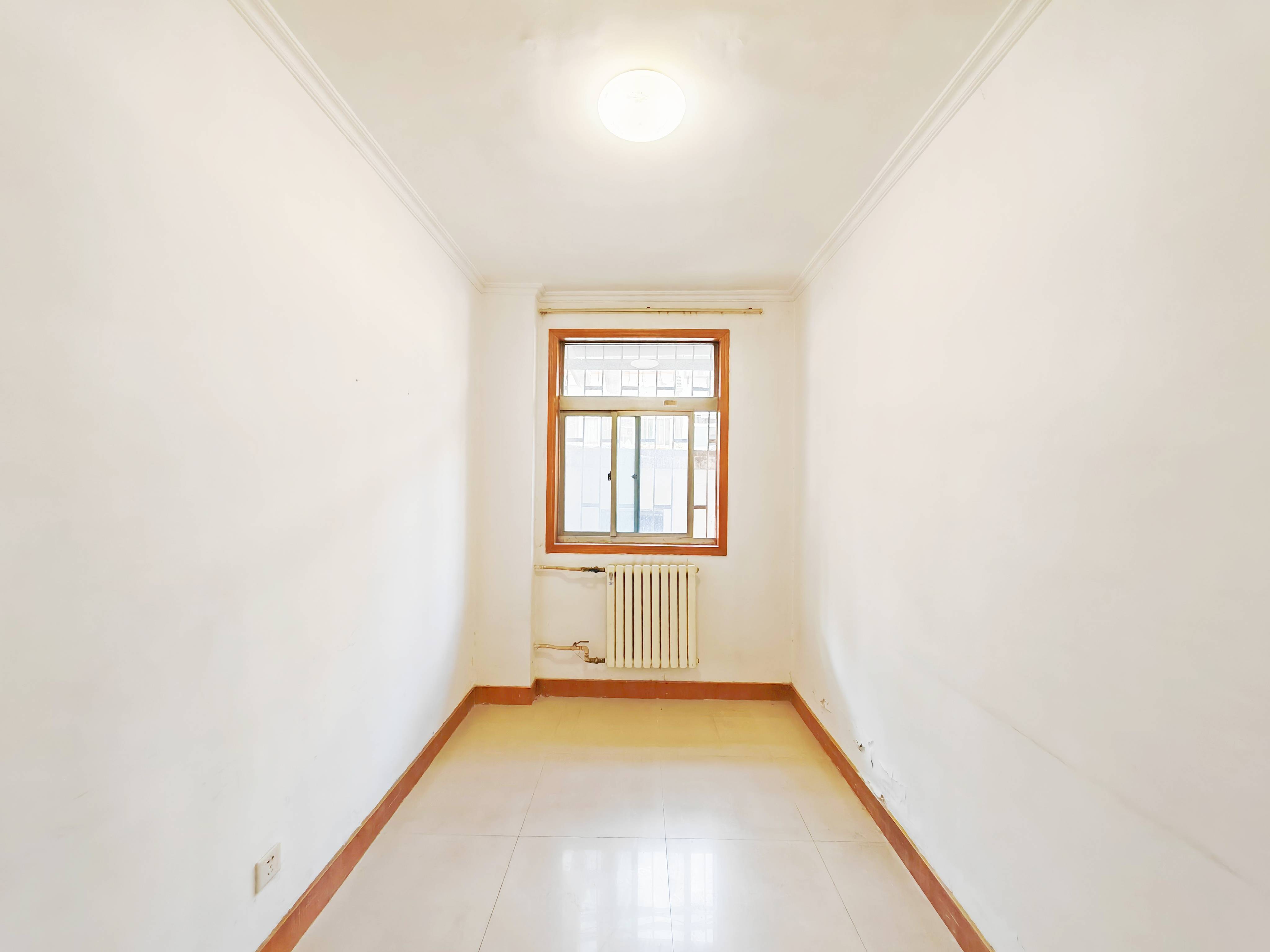 玉函路35号南区东村