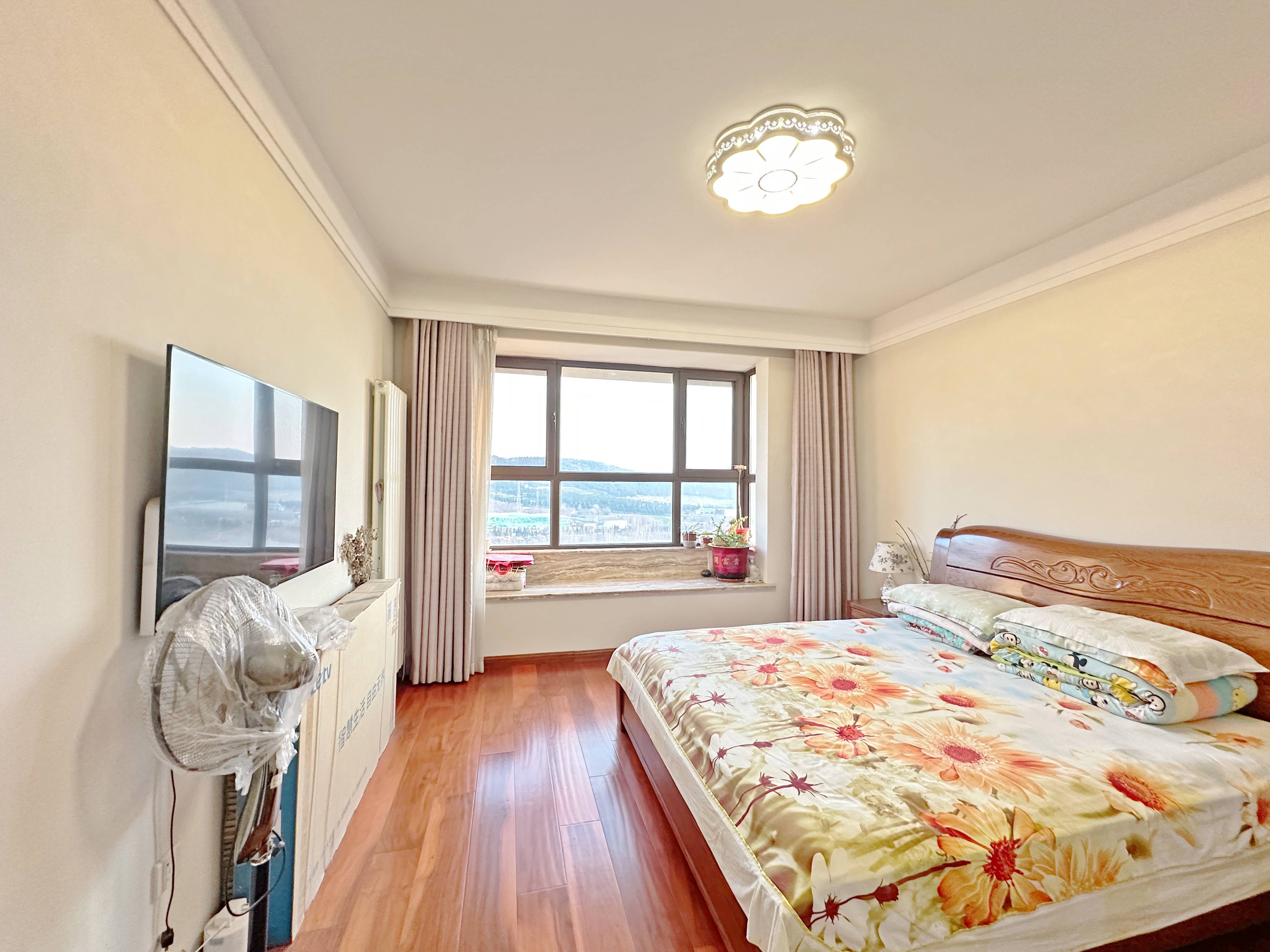 中海国际社区（御峰官邸B4）